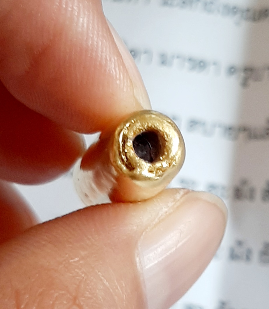 " ตะกรุดมนต์พระกาฬ " รุ่น ๓ ปี ๒๕๖๔ ลพ.เล็ก วัดท่าขนุนร่วมเสก (องค์มหาเถรคันฉ่องพระเถราจารย์ชาวมอญได้มาร่วมในพิธี)