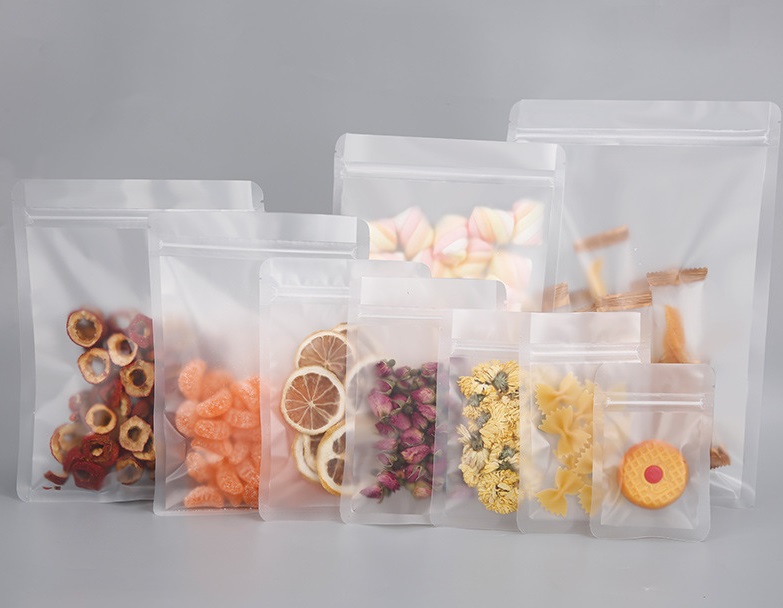 ถุงซิปล็อคก้นแบน พลาสติกขุ่น (ตั้งไม่ได้)