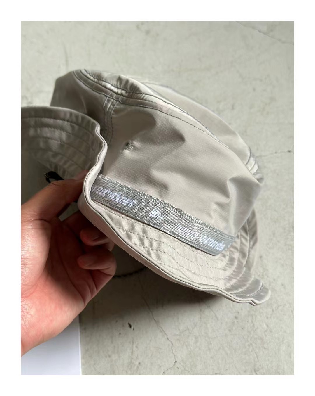 หมวกเดินป่า And Wander JQ Tape Nylon Ripstop Bucket Hat ผ้า Coolmax กันน้ำ 100 % ของใหม่ ของแท้ พร้อมส่งจากไทย