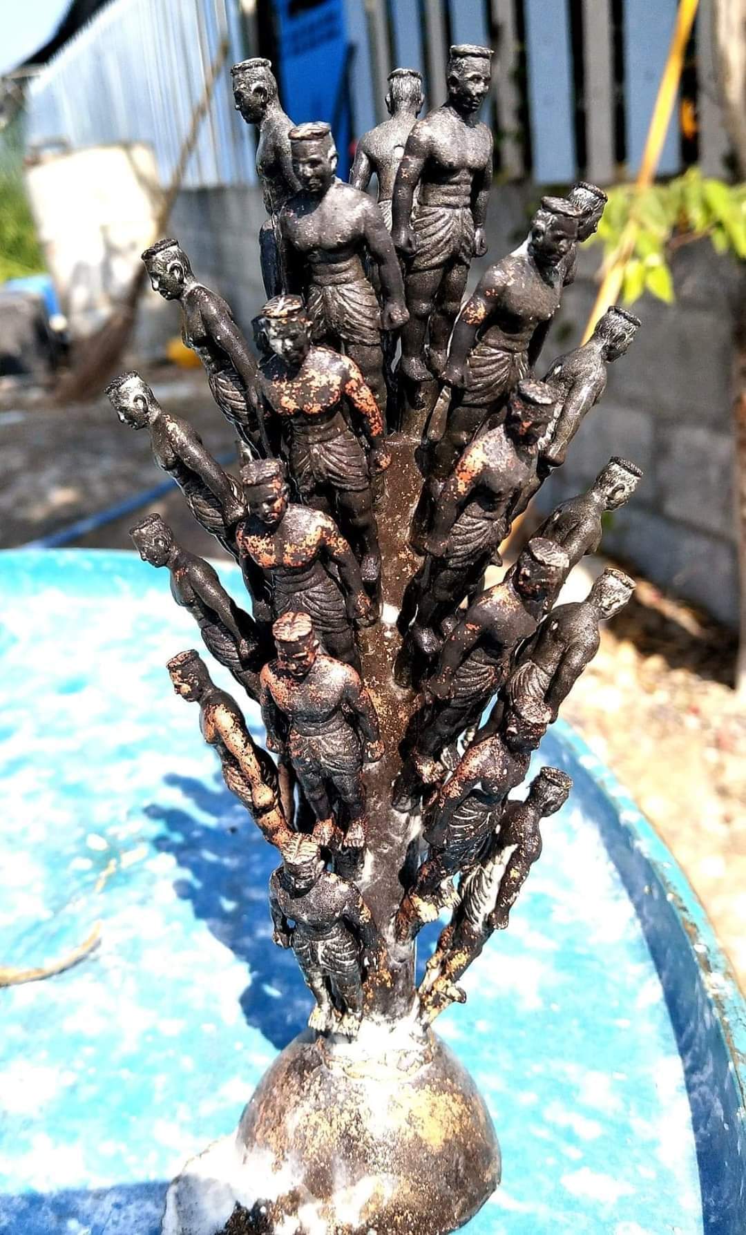 หุ่นพยนต์พิมพ์ใหญ่ (เลข ๑) พร้อมภาพจารหมึกทอง รุ่น พรายมงคล วัดหนองหิน หลวงพ่อเล็กร่วมเสก