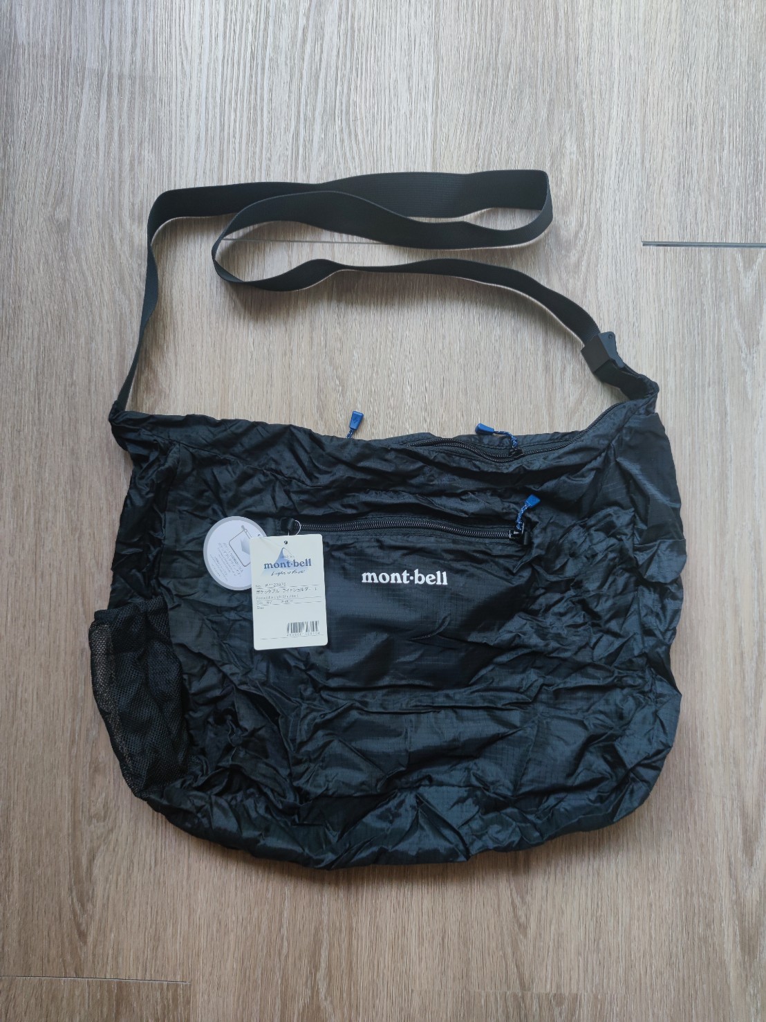 กระเป๋าสะพายข้าง Montbell Pocketable Light Shoulder L พับเก็บได้ น้ำหนักเบา ความจุ 20 ลิตร ของแท้ พร้อมส่งจากไทย