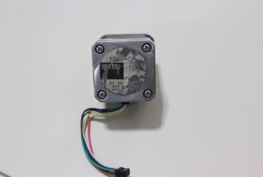 VEXTA Stepping motor DC 4 V 1.2A 2Phase 1.8Deg/step