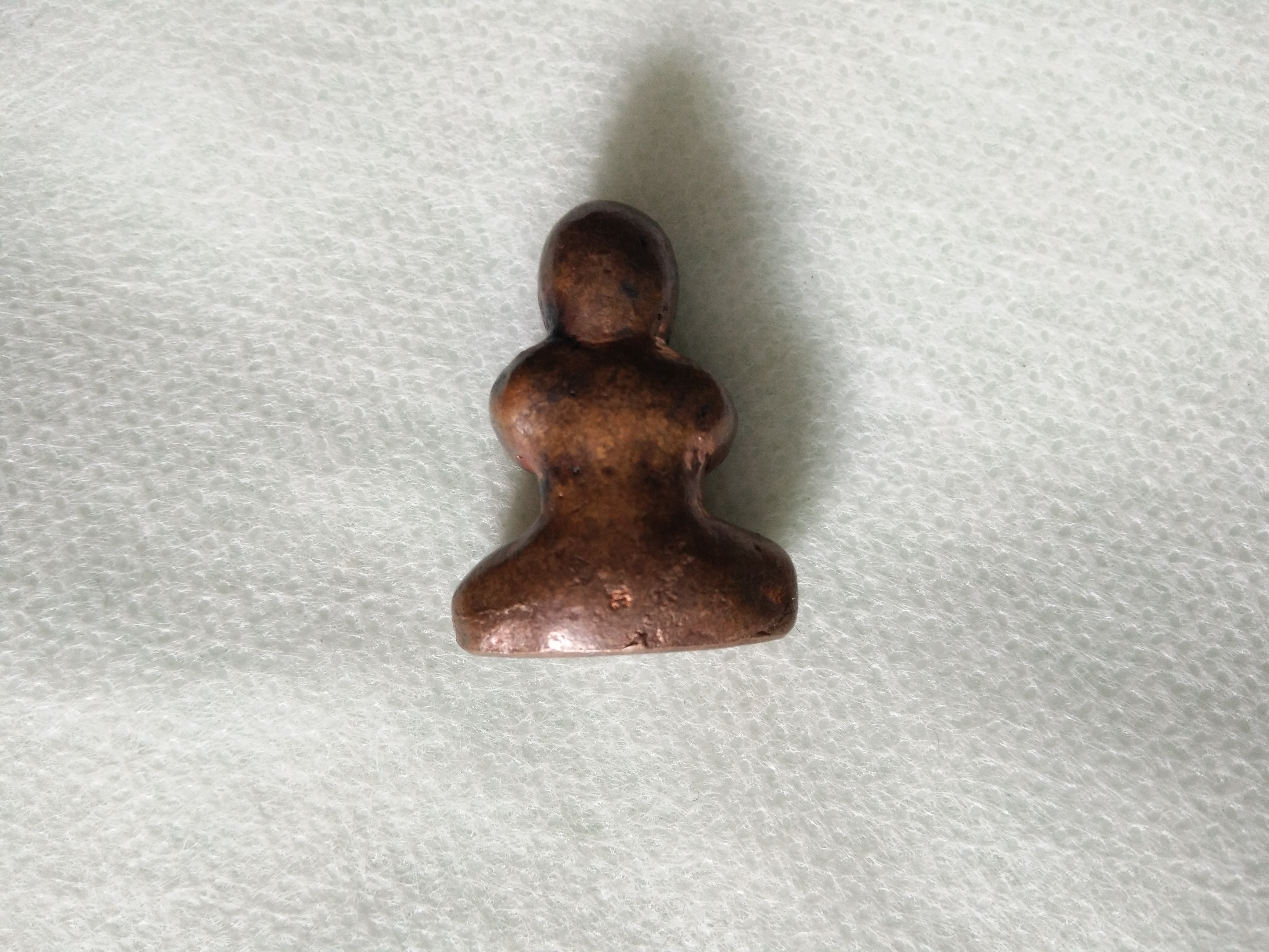 พระปิดตาโลหะ อุดผงโสฬส ลต.วาส วัดสะพานสูง(โค้ดด้านหลัง)