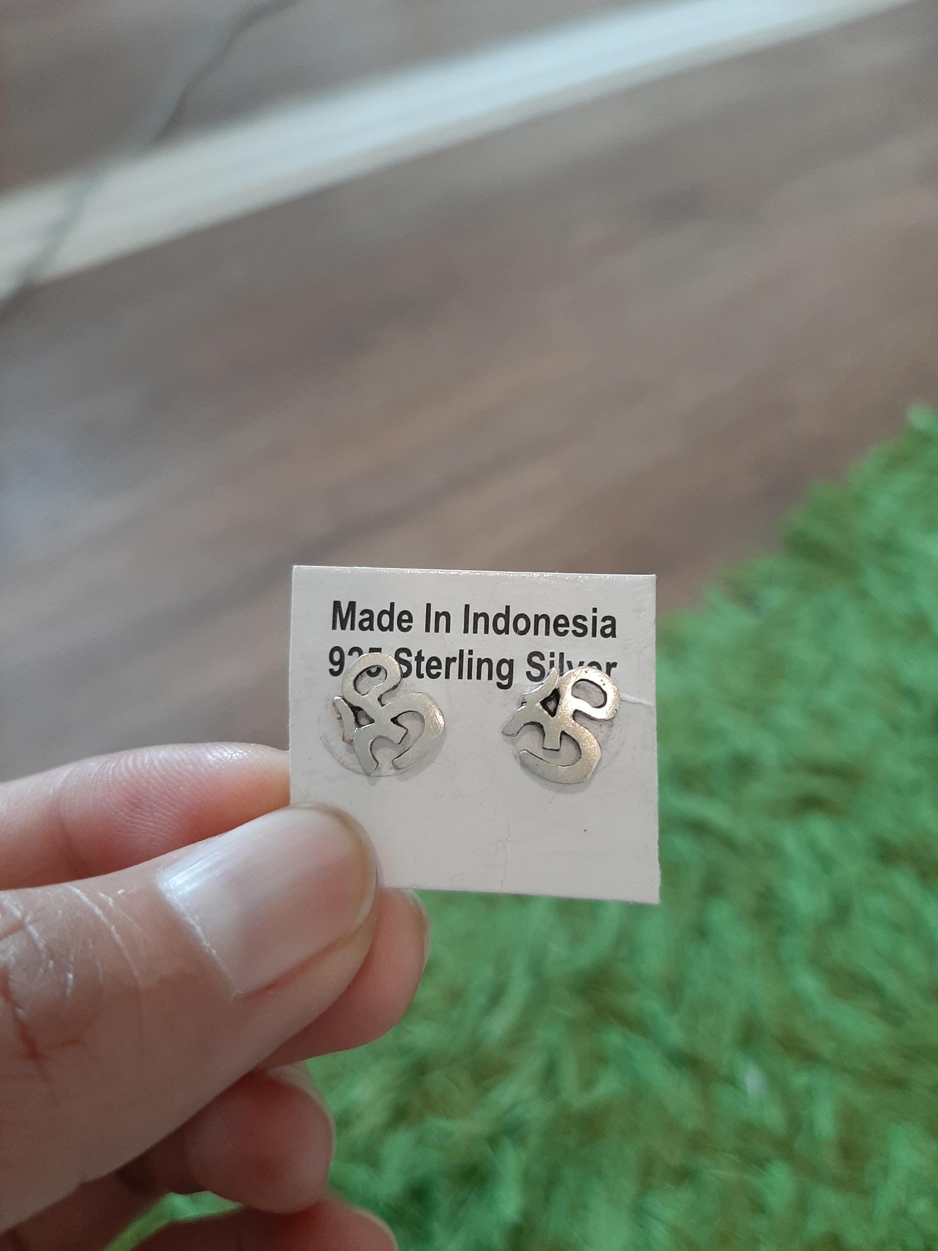 เศียรปู่แก่ประดับคริสตัสแท้ เข้าพิธีสวดคาถาเงินล้าน 108 จบ