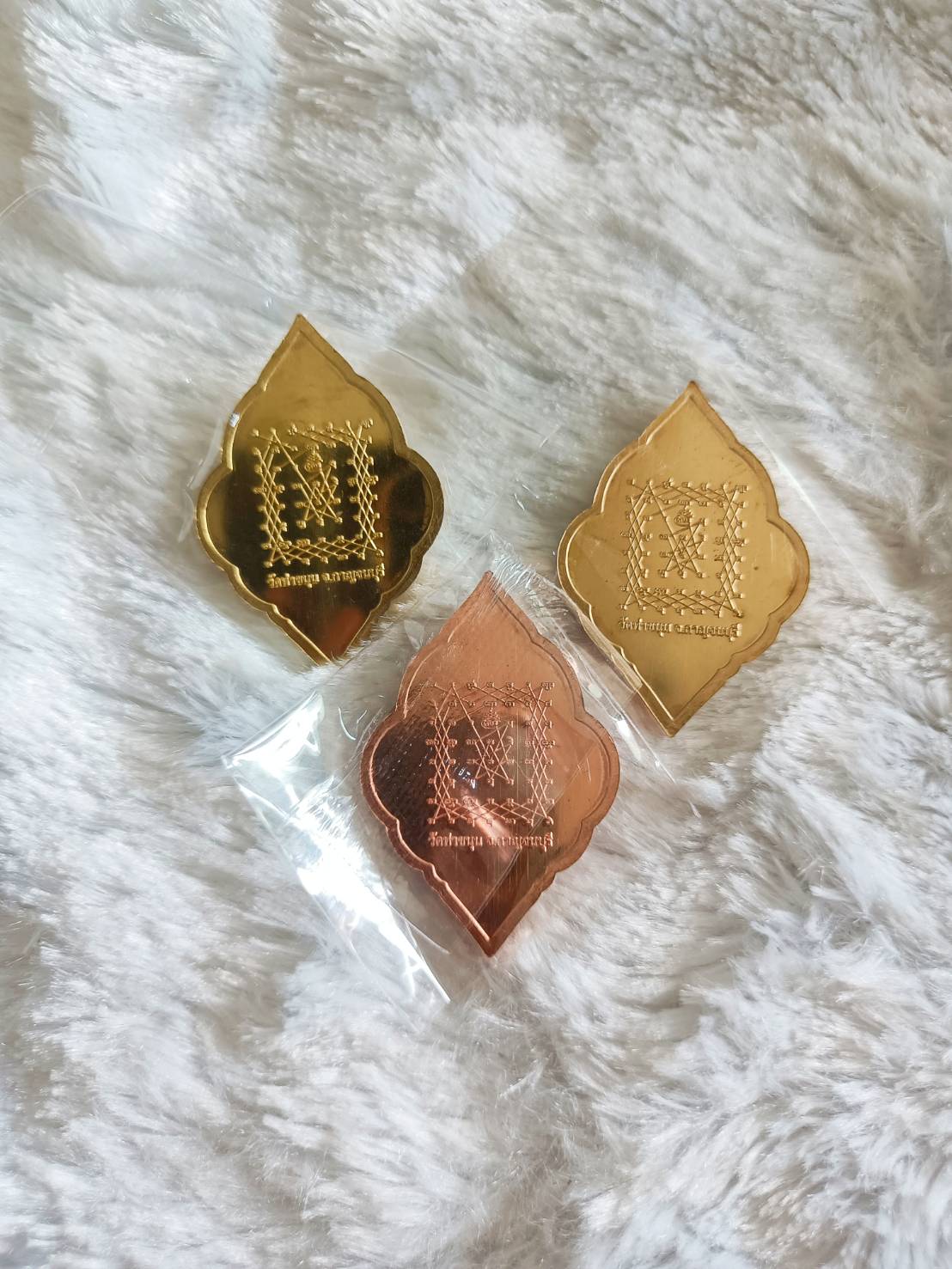 เหรียญนาคเกี้ยวกันภัย ชุด ๓ องค์ เนื้อทองแดง ทองเหลือง ทองทิพย์ วัดท่าขนุน