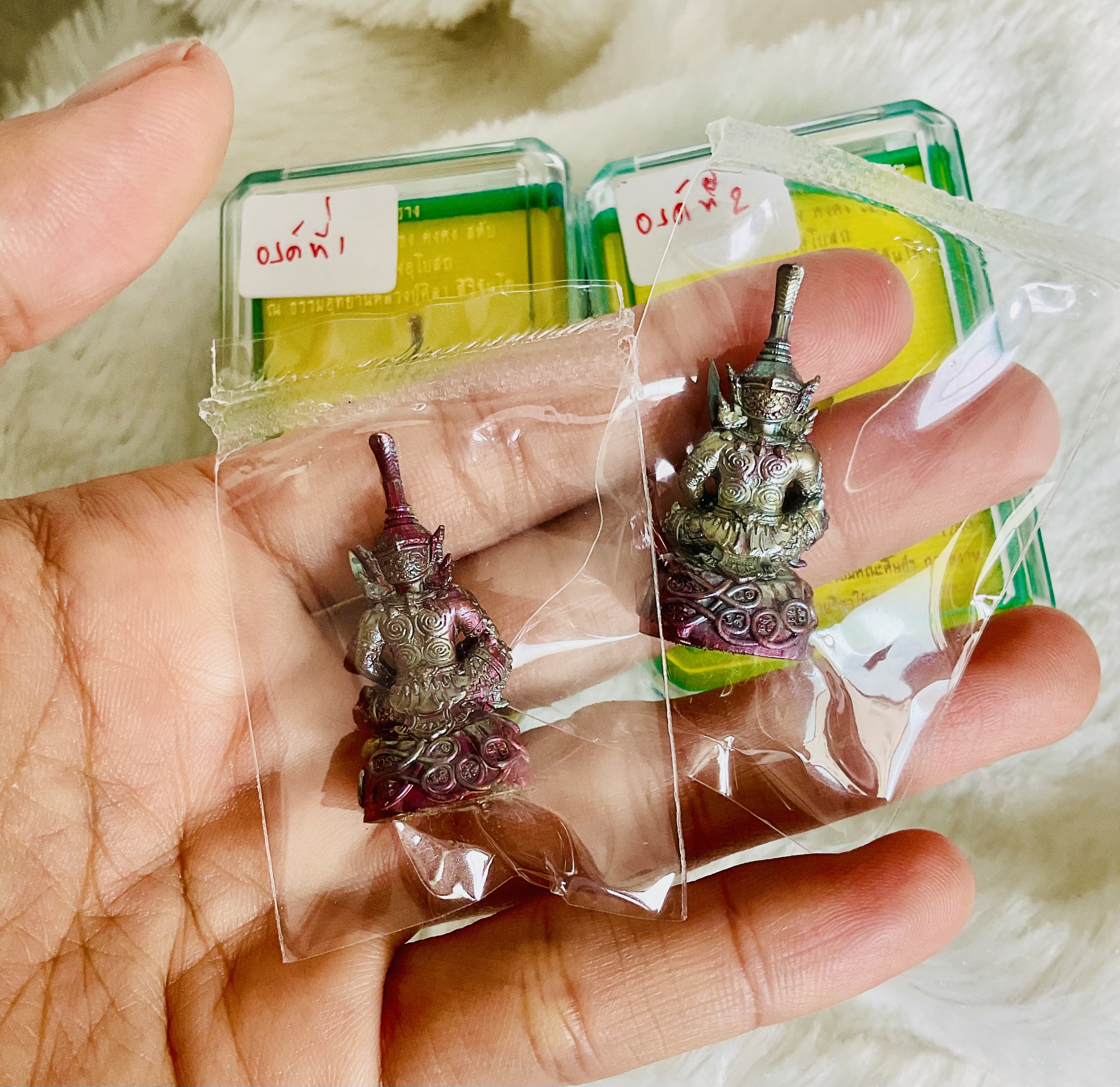 พญาพาลีนั่งบัลลังก์ องค์ที่ 2 (no.9346) ลป.ศิลา