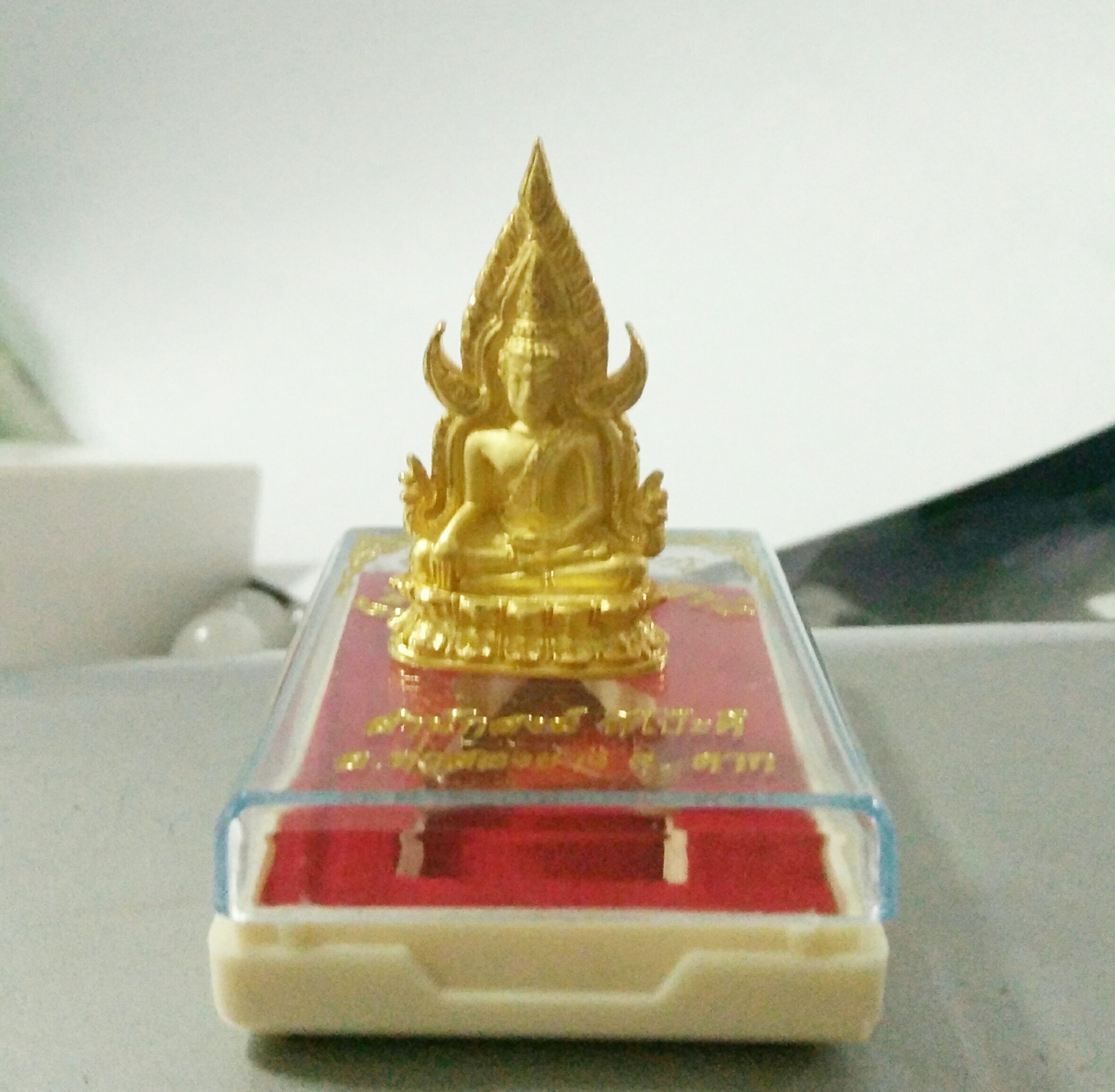 สมเด็จองค์ปฐมชุบทองพ่นทราย พ่อตุ๊มหาสิงห์ (พิธีฝ่าวิกฤต เข้าพิธี ลพ.เล็ก พุทธาภิเษก)