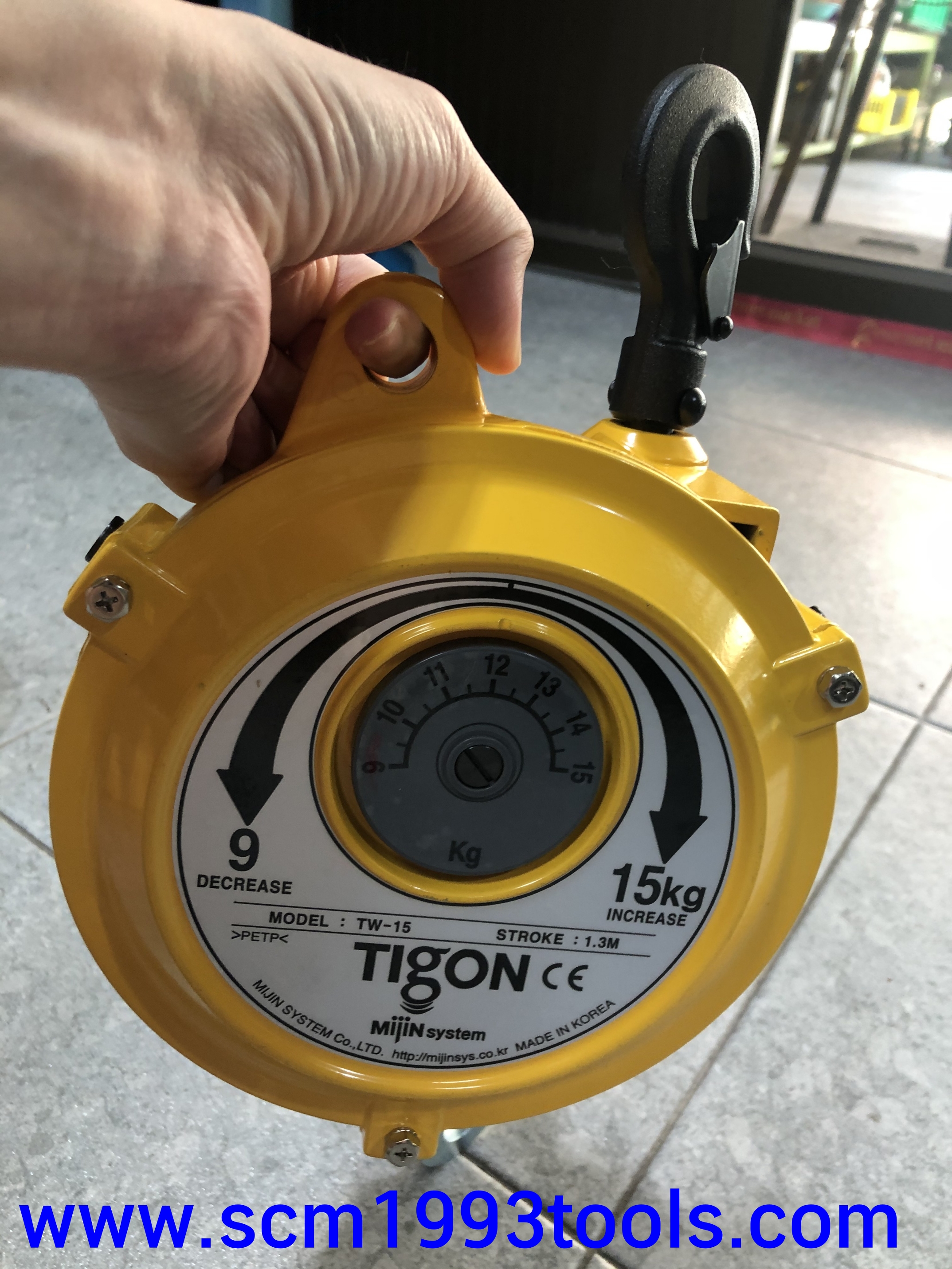 Tigon ไทกอน รุ่น TW-15 สปริงบาลานเซอร์ รอกสปริง 9.0-15.0 kg. Spring Balancer