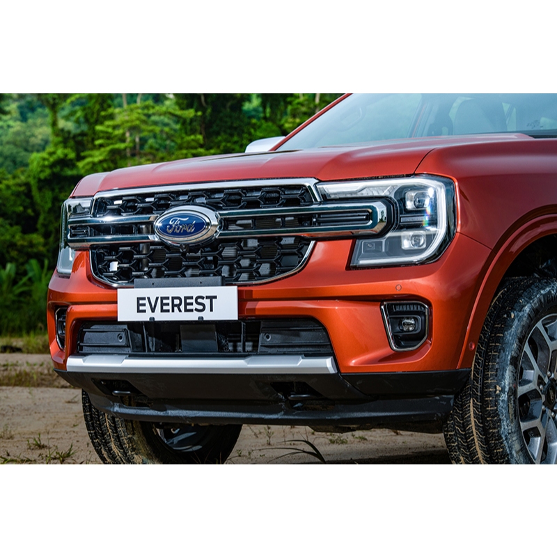 ครอบฝาถังน้ำมัน Ford Everest Next Gen ฟอร์ด เอเวอเรสต์ ปี 2022-ปัจจุบัน (สีดำเงา)