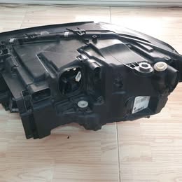 โคมไฟหน้า ข้างขวา มือสอง BMW X3 X4 G01 G02 8496826 Adaptive LED สภาพดี