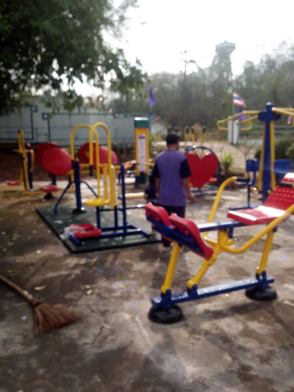 เครื่องออกกำลังกายกลางแจ้งบางขุนเทียน