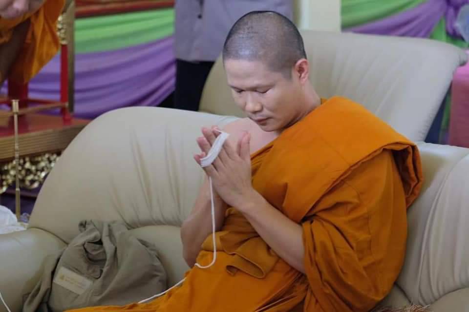 แหวนจักรพรรดิ เนื้อเงิน วัดห้วยน้ำขาว ลพ.เล็ก ลพ.บ๊ะ เสก ปี 64