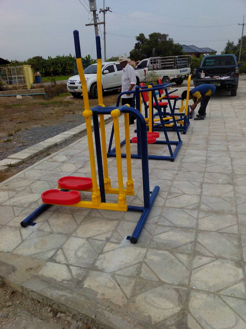 รหัส SM ผลงานติดตั้ง (เทศบาลตำบลคลองโยง-ต.คลองโยง อ.พุทธมณฑล จ.นครปฐม) เครื่องออกกำลังกายกลางแจ้ง-13
