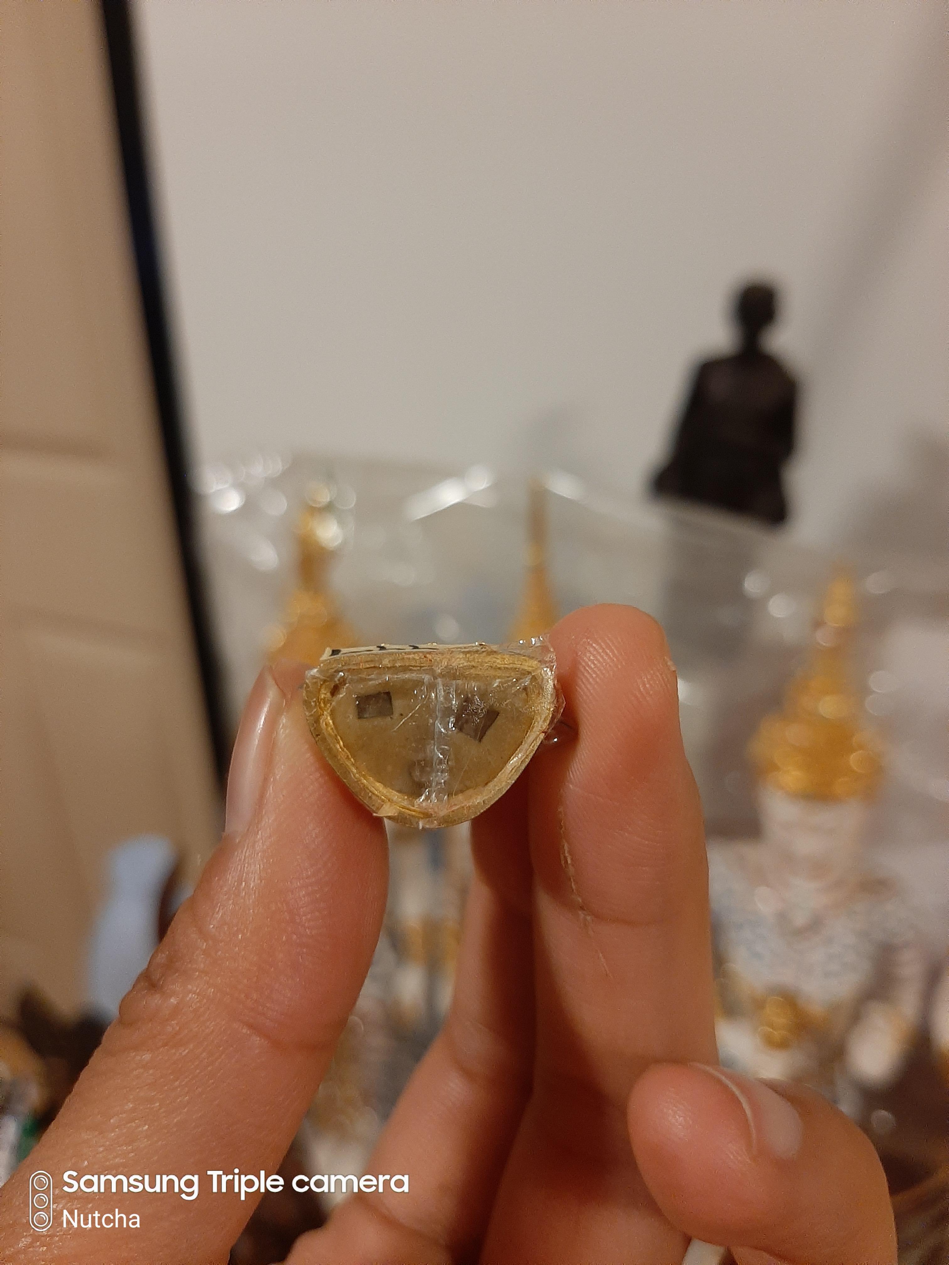 พระบูชาปัจเจกพุทธเจ้า 5 นิ้วเนื้อเรซิ่น รุ่น ปาฏิหารย์ วัดเขาวง ปี 56 สุดยอดพิธีการ