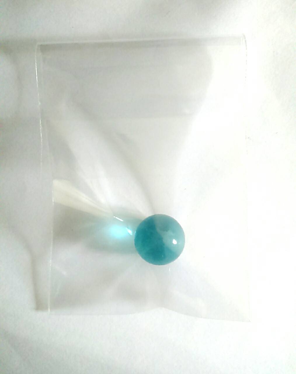ลูกแก้วสี (ลูกเล็ก) สีฟ้า วัตถุมงคลส่วนองค์พระอาจารย์เล็ก วัดท่าขนุน