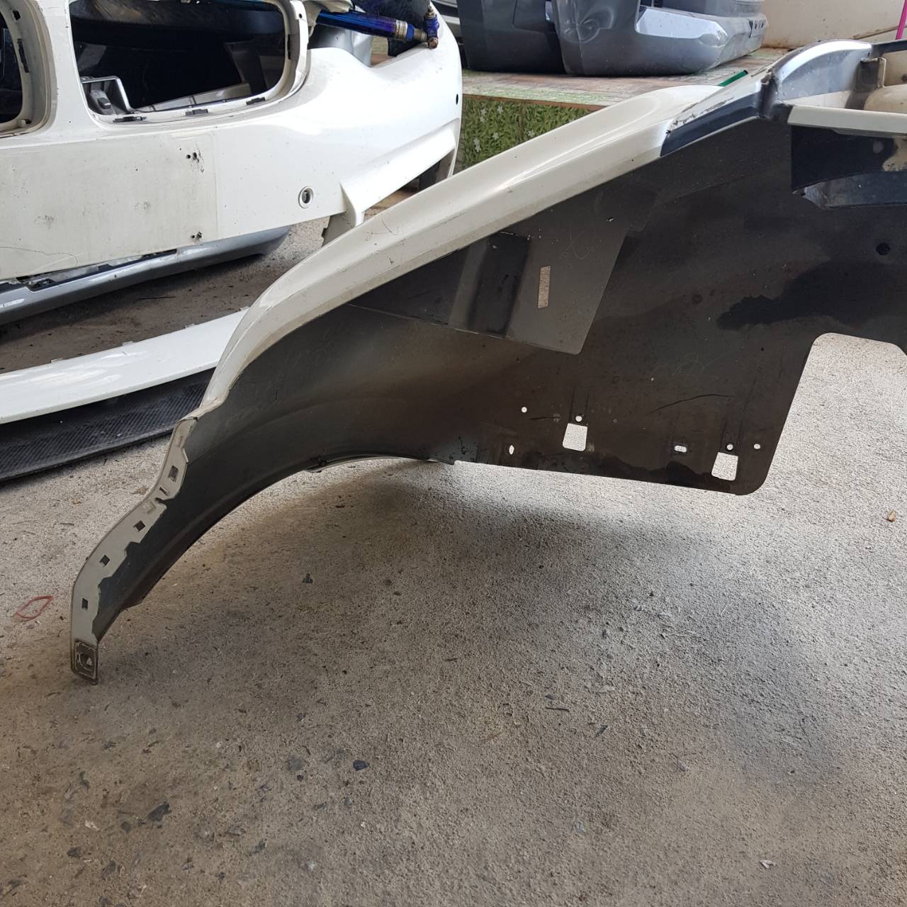 กันชนหน้า Isuzu D-Max Hi-Lander X-series ปี 2018