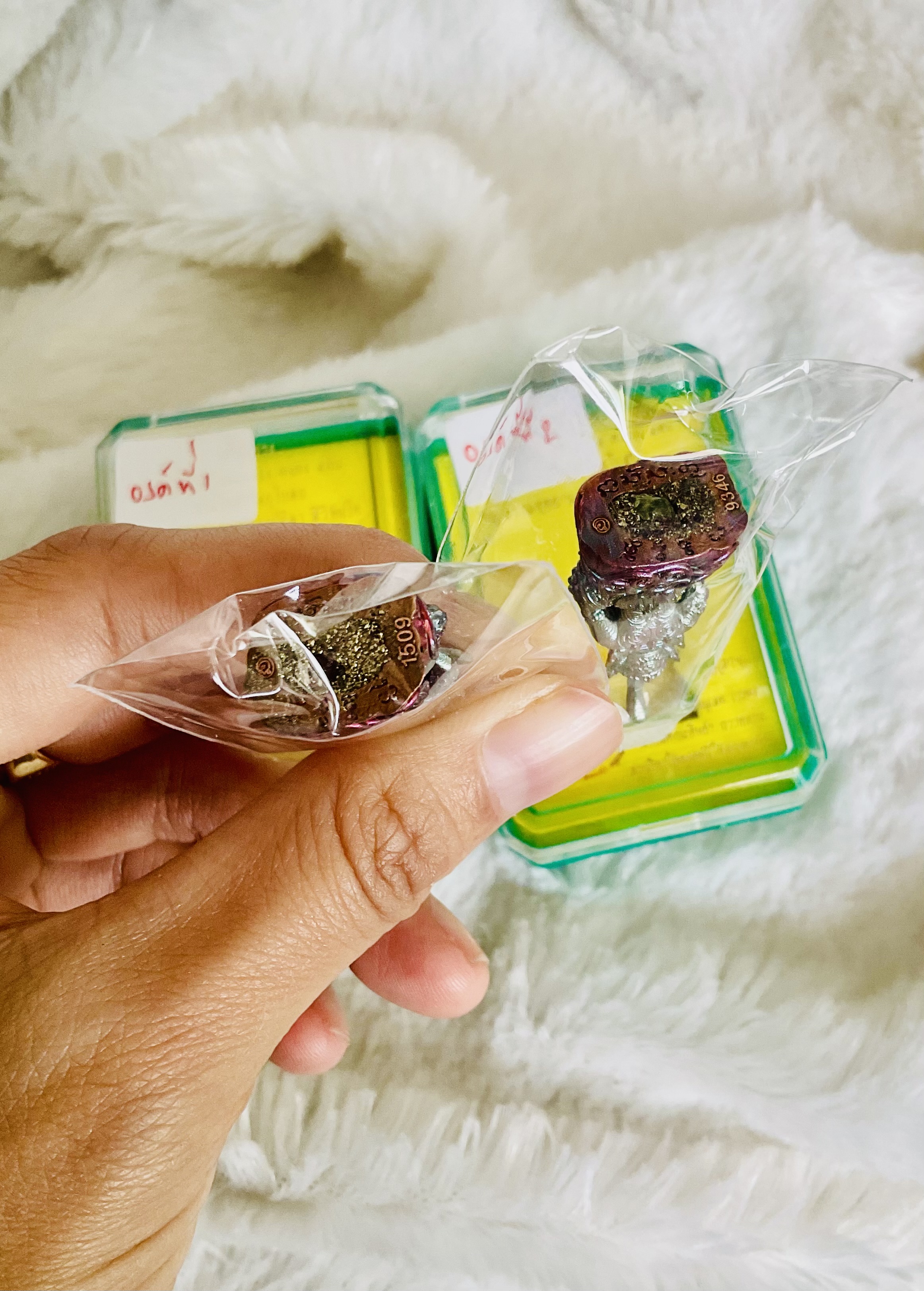 พญาพาลีนั่งบัลลังก์ องค์ที่ 2 (no.9346) ลป.ศิลา