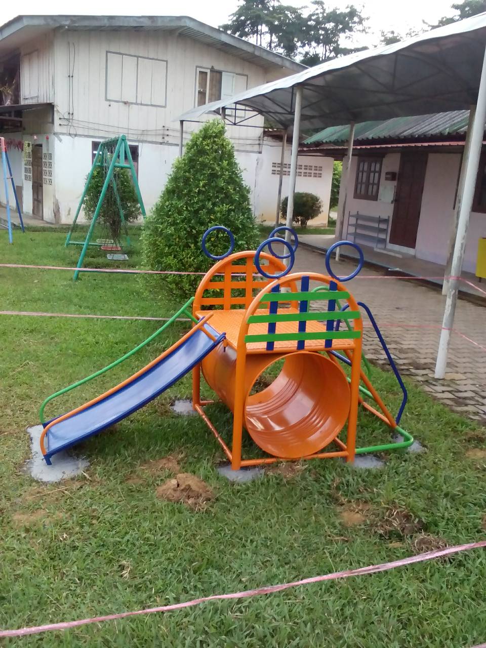 รหัส PG ผลงานติดตั้ง (อำเภอนาโยง จังหวัดตรัง) เครื่องออกกำลังกายเด็ก