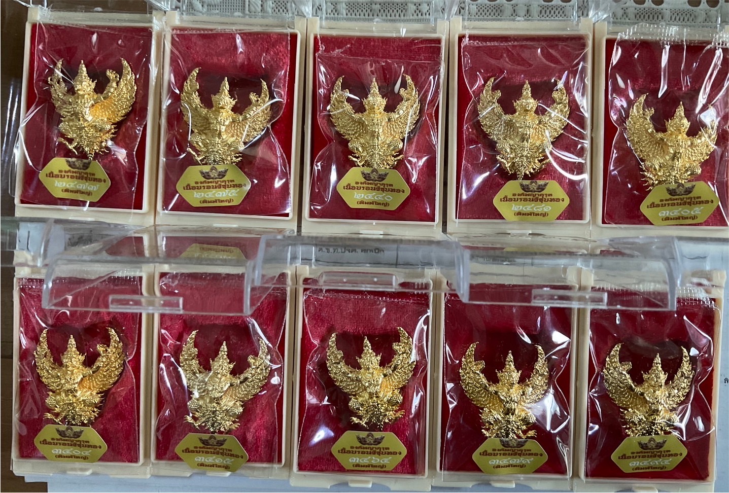 ครุฑห้อยคอ รุ่น โคตรรวยสุดสุด หลวงพ่อวราห์ วัดโพธิทอง