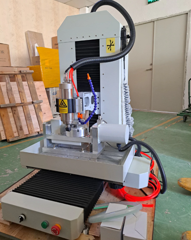 CNC 5 axis 2.2KW Steel structure 3040