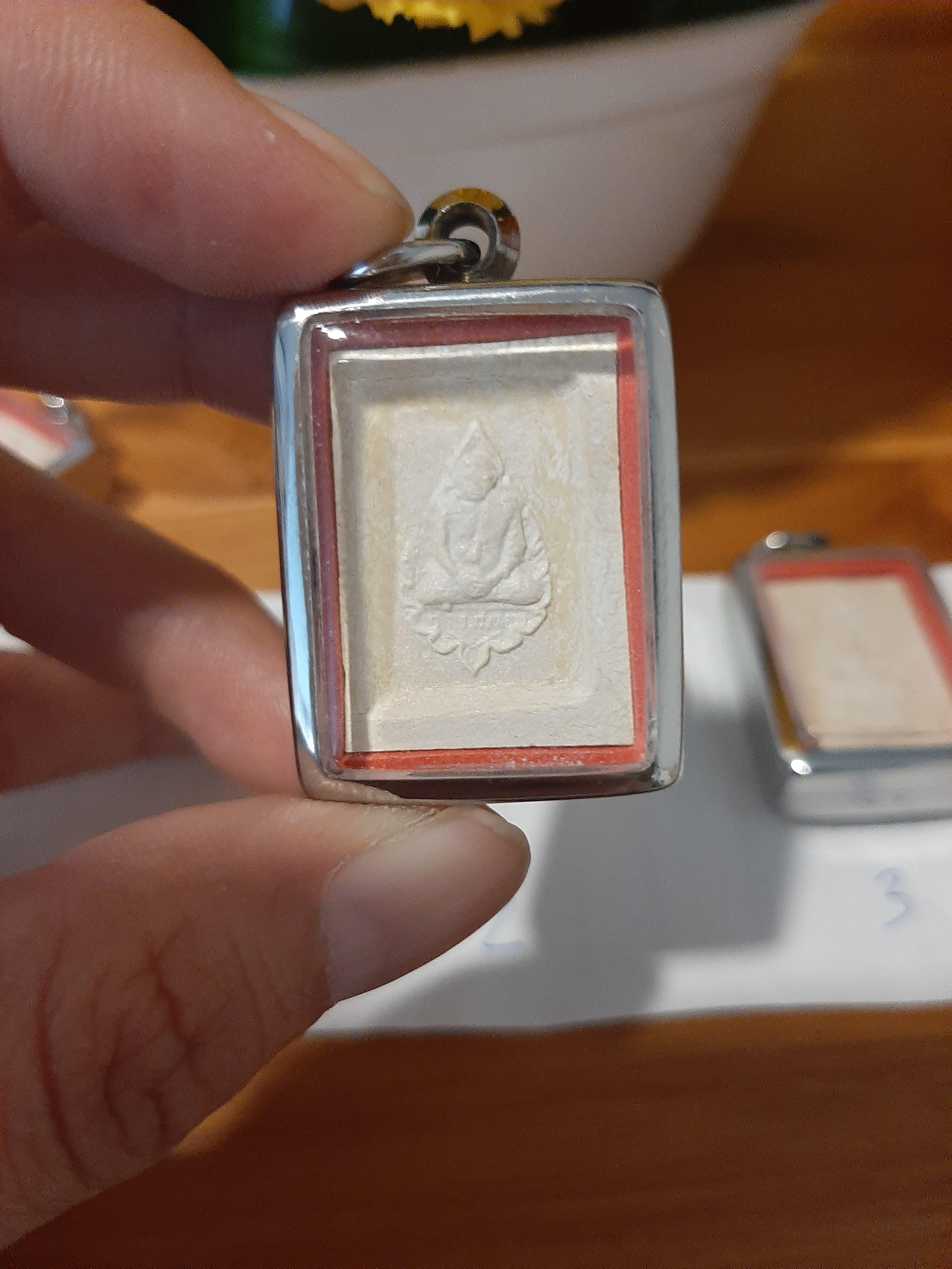 พระคำข้าว (วัดท่าซุง ลพ.ฤาษีลิงดำ) จากบ้านเติมบุญ เหลือ 3 องค์