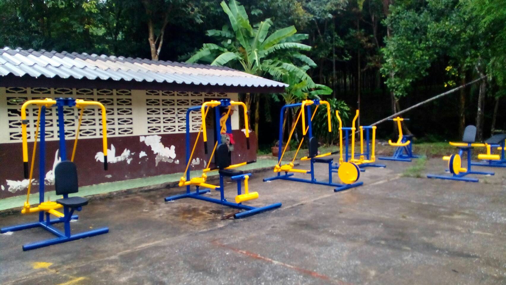 รหัส SM ผลงานติดตั้ง (ม.1 ต.เขาปูน อ.ห้วยยอด จ.ตรัง) เครื่องออกกำลังกายกลางแจ้ง