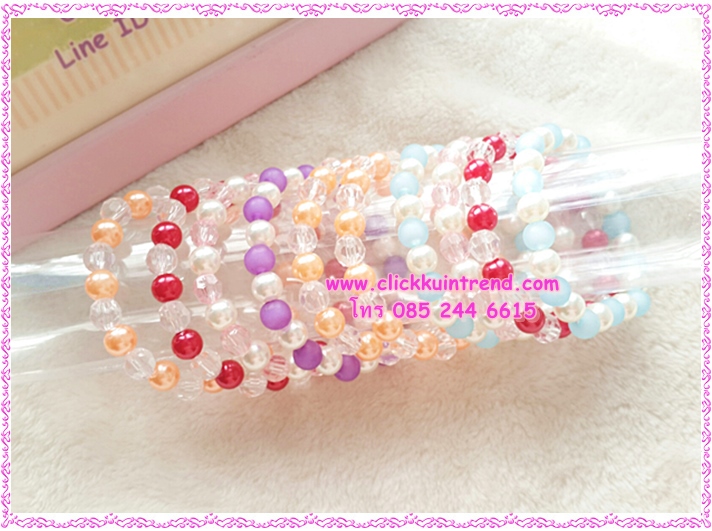 สร้อยข้อมือ ทำจากลูกปัดสี ร้อยเป็นวง ขายส่ง เซต 10 วง (สินค้ามีขนาดเล็ก)
