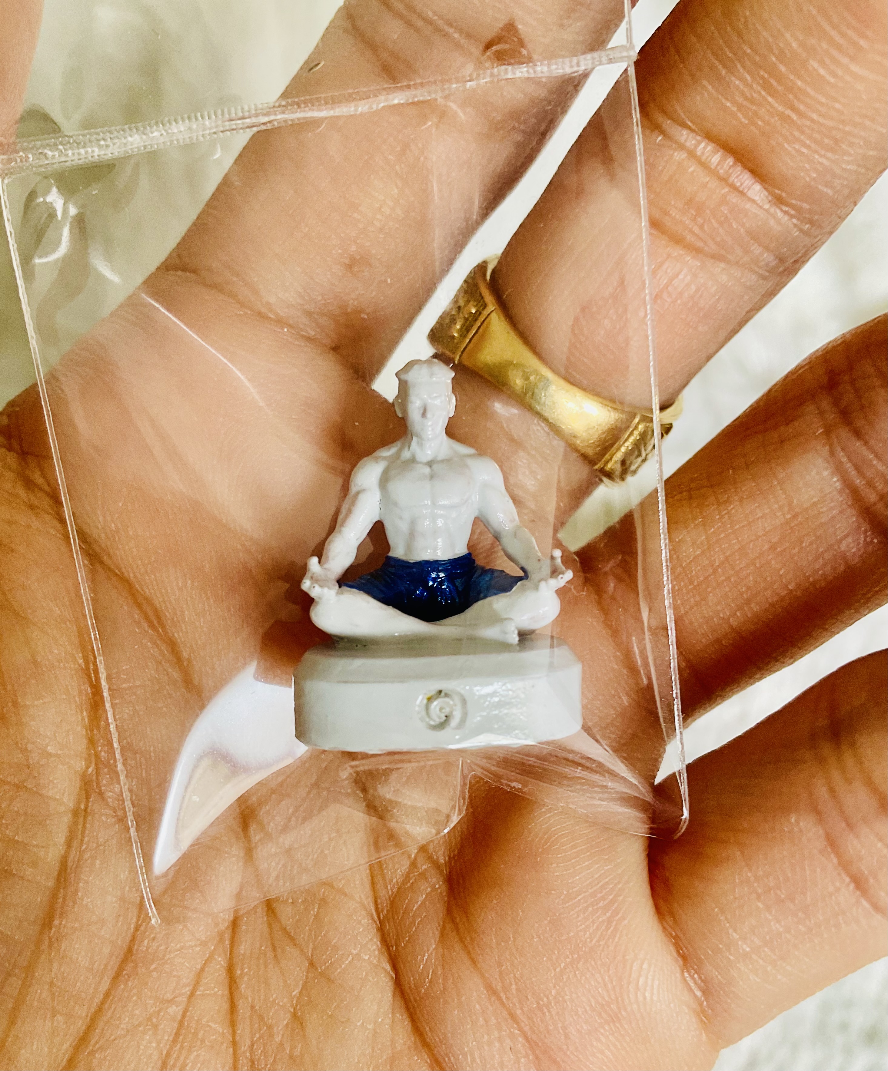 หุ่นพยนต์ รุ่น มนต์แรงครู หลวงพ่อวิชัย วัดหัวเด่น สายมนต์พระกาฬหลวงพ่อกวย