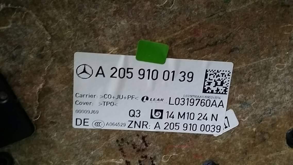 ฝาปิดพนักพิงหลังเบาะหน้า A2059100139