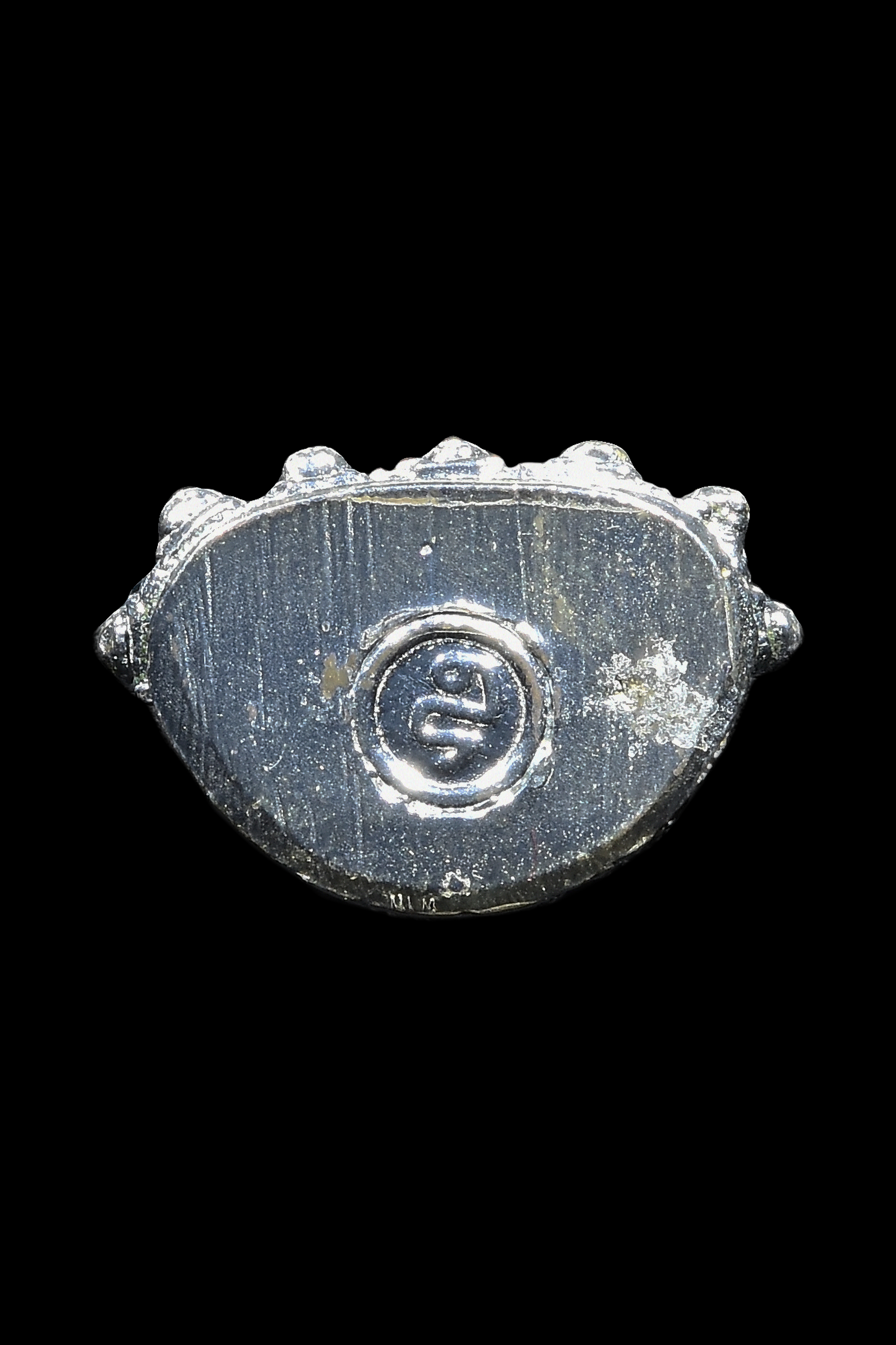 พระกริ่งพิชัยสงคราม รุ่น 2 พระอาจารย์เล็ก วัดท่าขนุน ปี 45