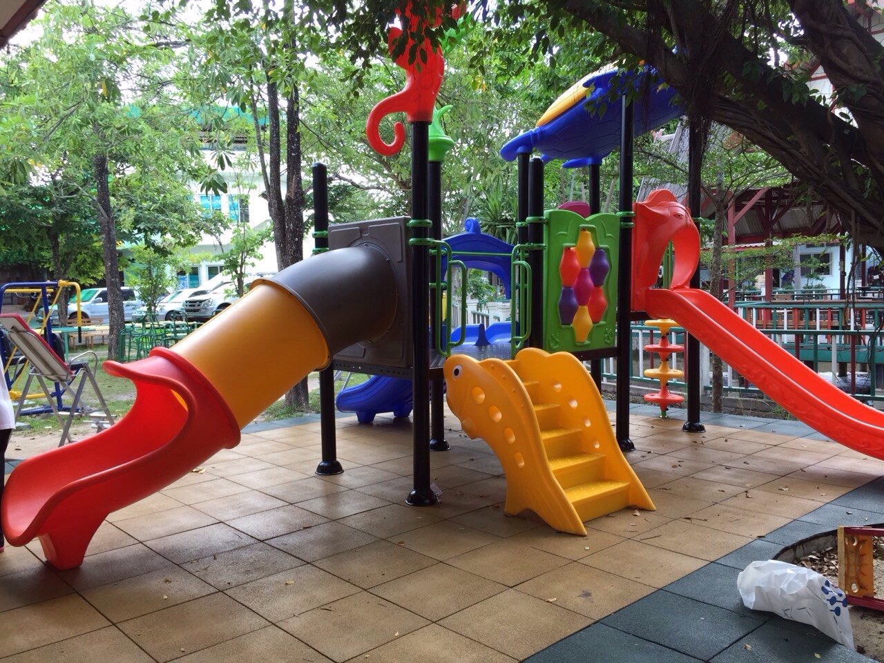 เครื่องออกกำลังกายกลางแจ้งอุทัยธานี