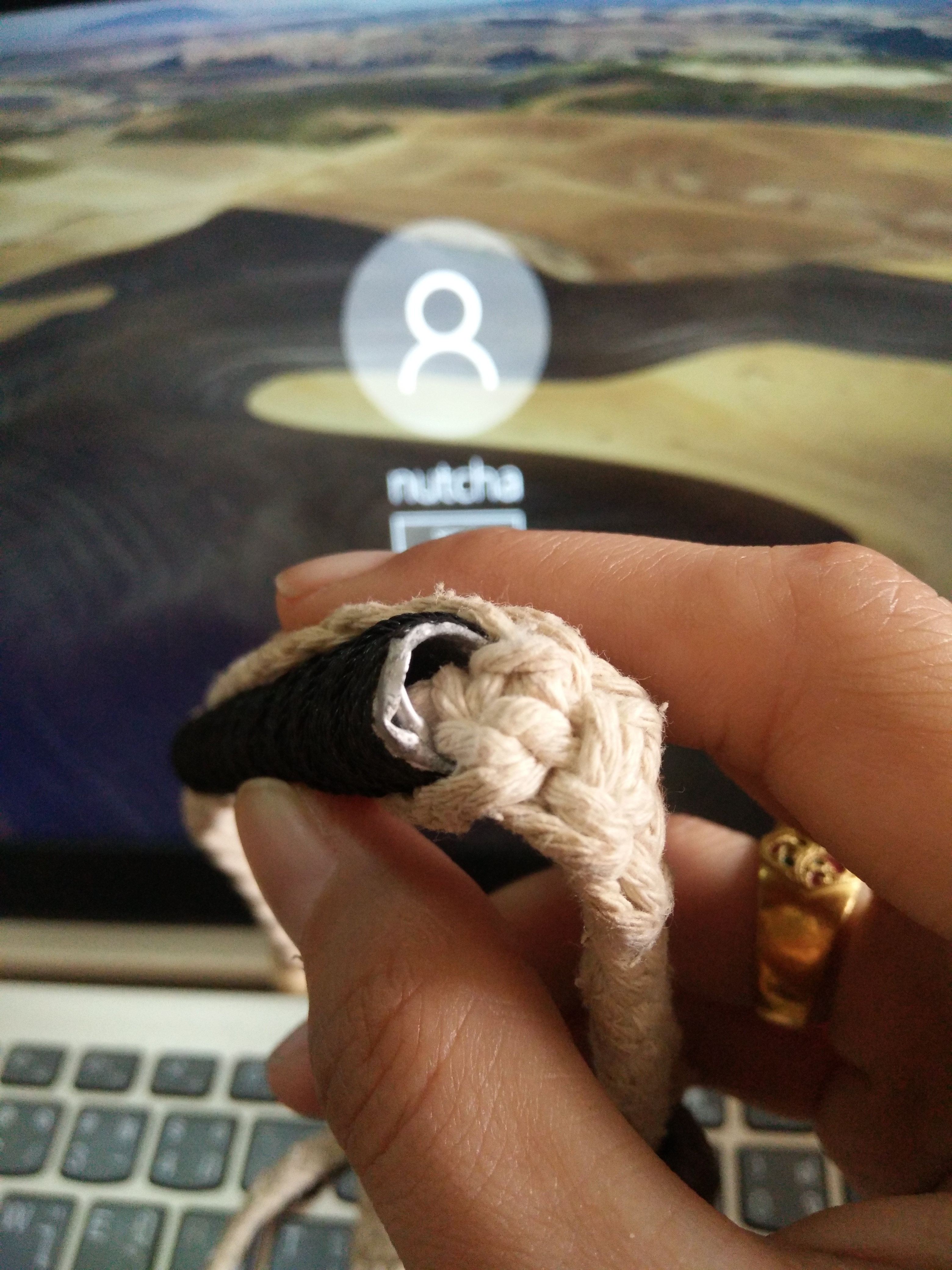 ตะกรุดมนต์พระกาฬ หลวงพ่อกวยพร้อมลูกสะกดและสายคาดเอว