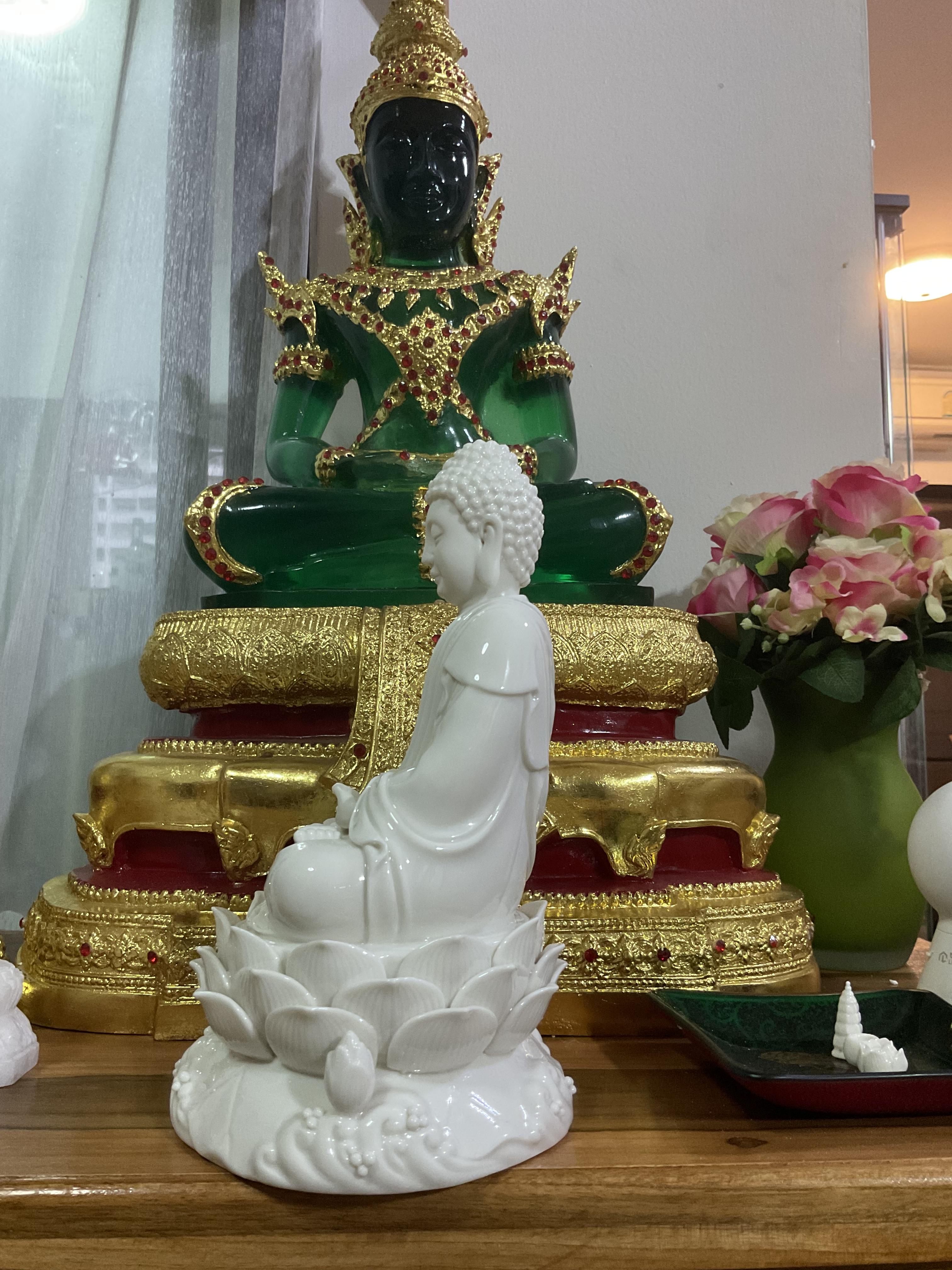 พระยูไล (สัมโภคกาย) พอร์ซเลน สูง 10“ หลวงพ่อบ๊ะ วัดโพธิลังการ์