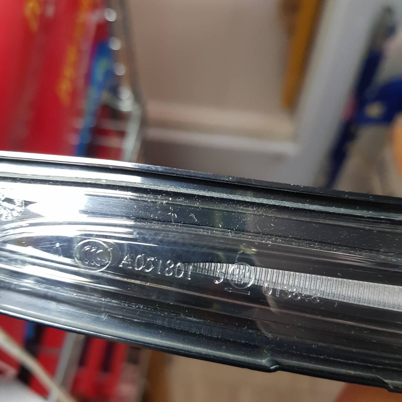 ไฟเลี้ยวกระจกมองข้าง รถ Benz W205 รหัส A0999067101