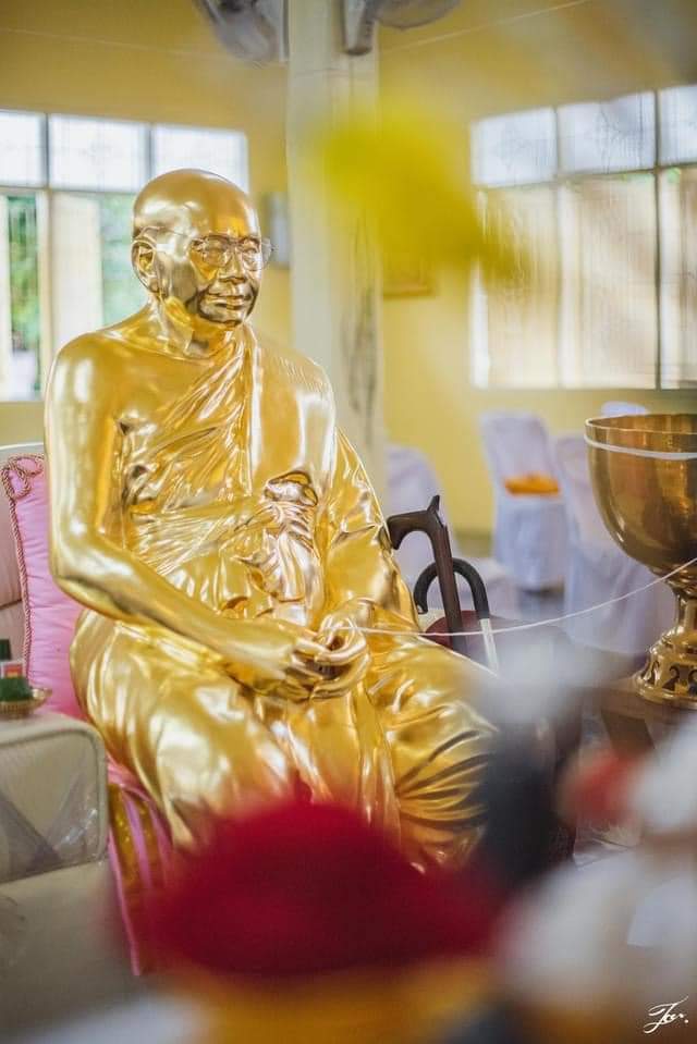 ชุดมหามงคล ปี 66 (ปฏิทินฤกษ์, ตะกรุดมหาเศรษฐี ลพ.เล็กเสก และตะกรุดผ้ายันต์พิชัยสงคราม ลพ.ฤาษีเสก) จำกัด 4 ชุด