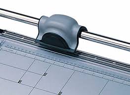 เครื่องตัดกระดาษ A6 - A2 รุ่น 3020