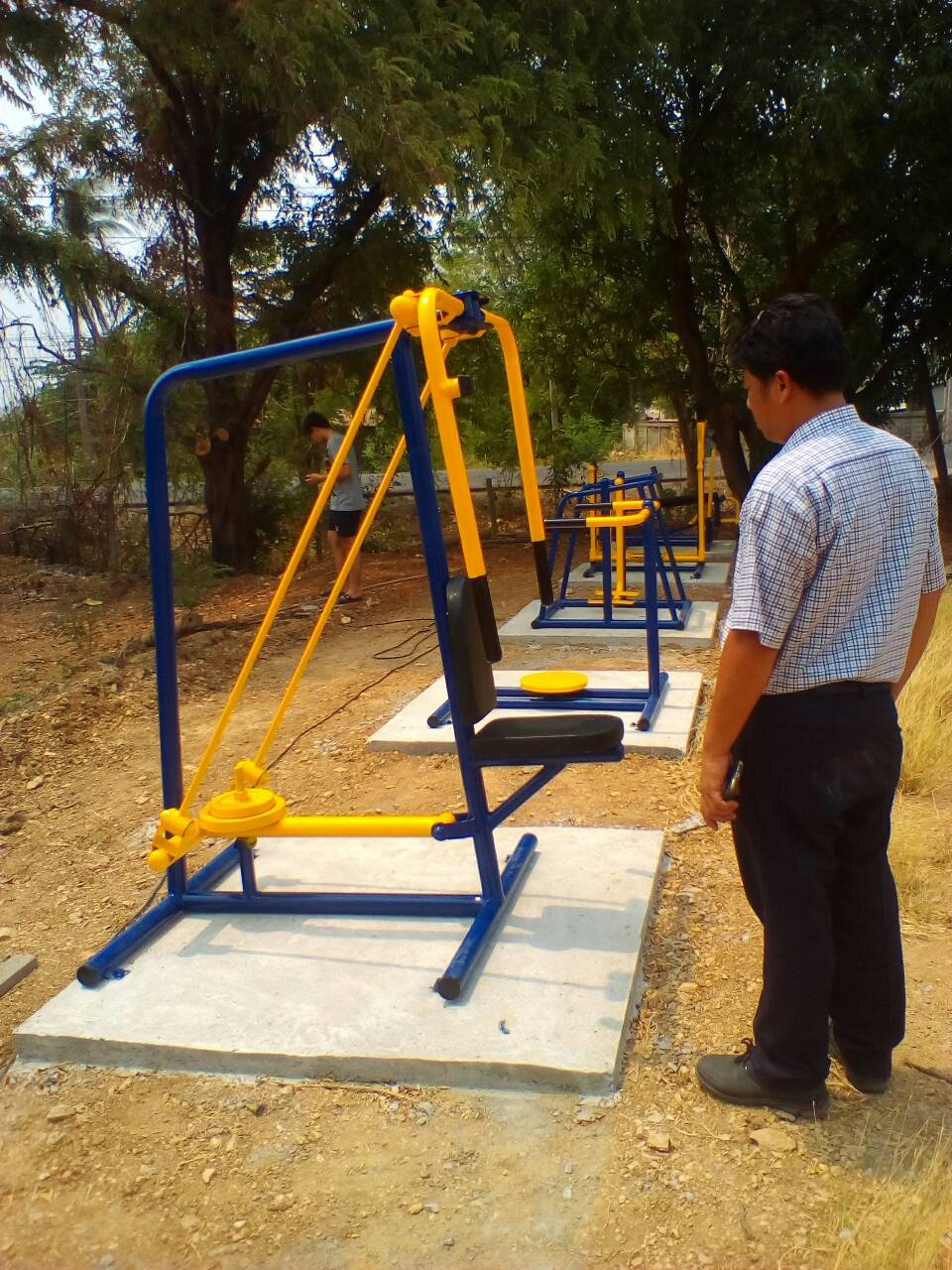 รหัส SM ผลงานติดตั้ง (สระบุรี) เครื่องออกกำลังกายกลางแจ้ง