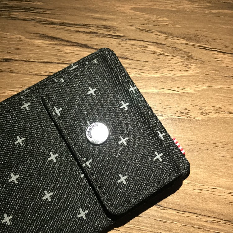 กระเป๋าสตางค์ Herschel Supply Roy Coin Wallet - Black Gridlock with RFID Blocking ของแท้ พร้อมส่ง