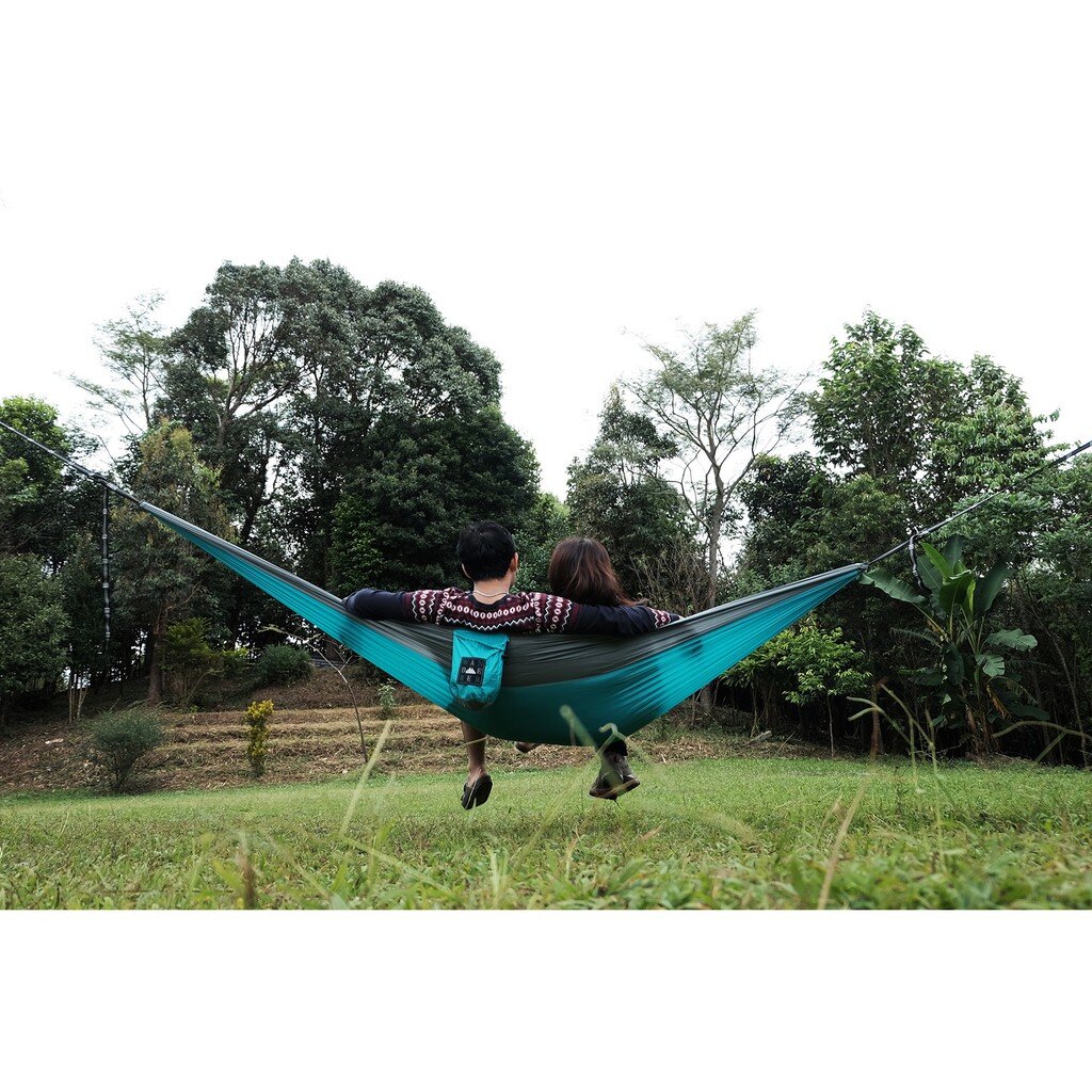 Wanderer Hammock ยาว 3 เมตร เปลเดินป่า เปลพกพา รับน้ำหนักได้ถึง 4 คน ขนาดใหญ่พิเศษ นอนสบาย พร้อมมุ้งและฟรายชีท มี 4 สี