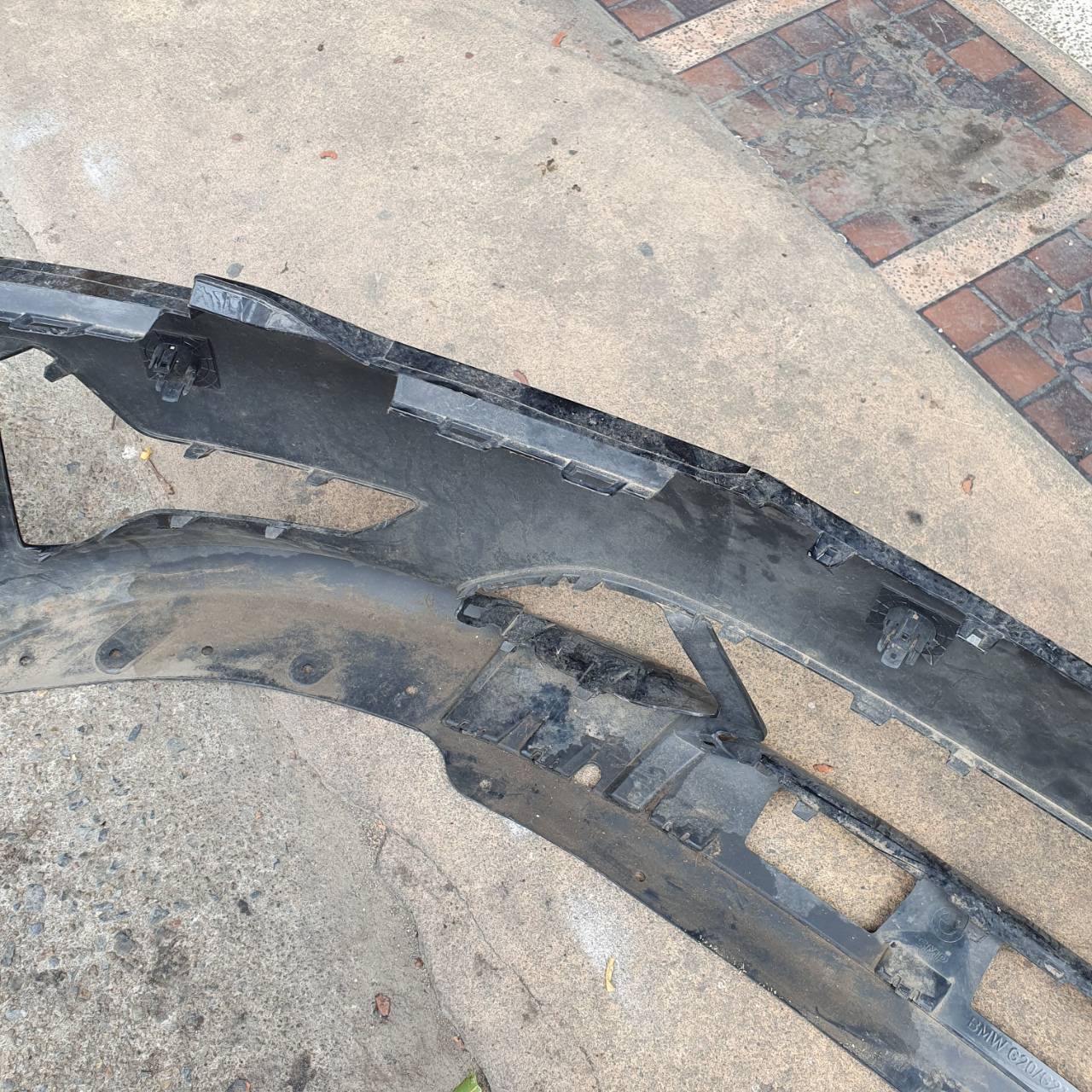 กันชนหน้า BMW 320d G20 ปี 2019(มือสองขายตามสภาพ)