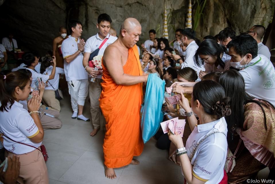 ตะกรุดนารายณ์ทรงฤทธิ์ เนื้อทองคำ ขนาด 2 นิ้ว