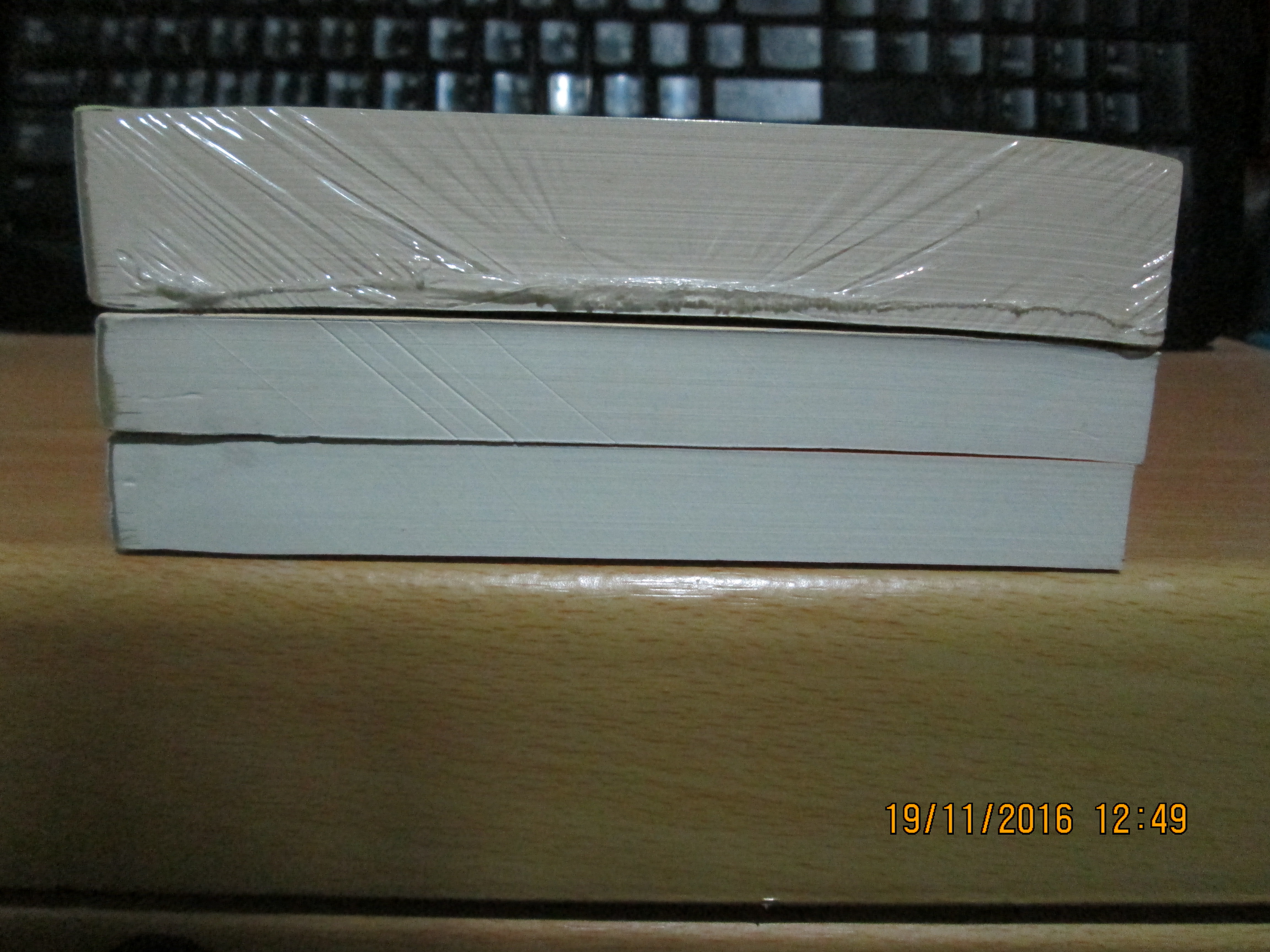 ลิขิตรักต้องคำสาป 1-2 จบ+ลิขิตรักสายลมหนาว โดย muk (ส่งลงทะเบียนฟรี)