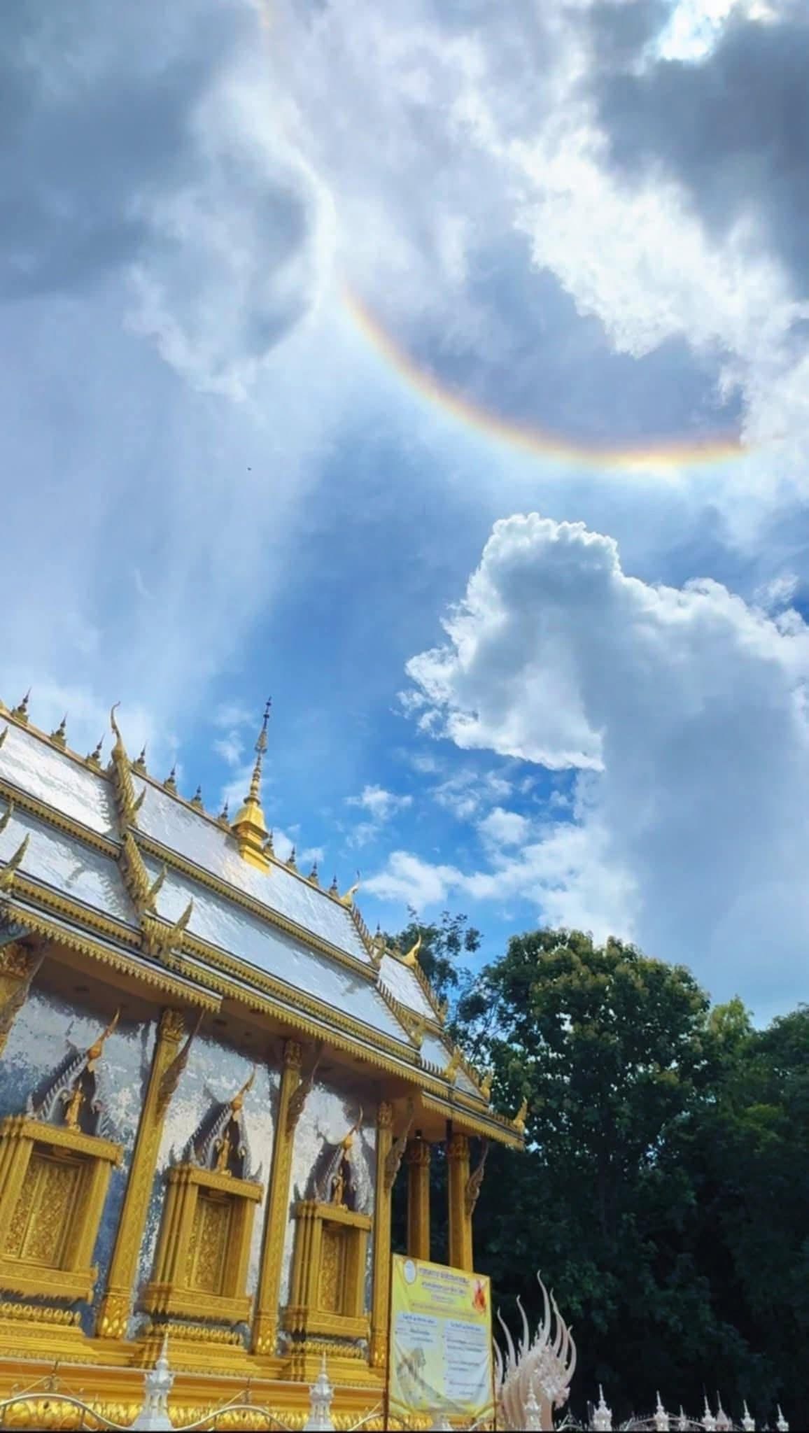 ดวงแก้วมนทกานต์ (แก้วเหลือง) พิธีฝ่าวิกฤติ เลื่อนยศ ยกฐานะ