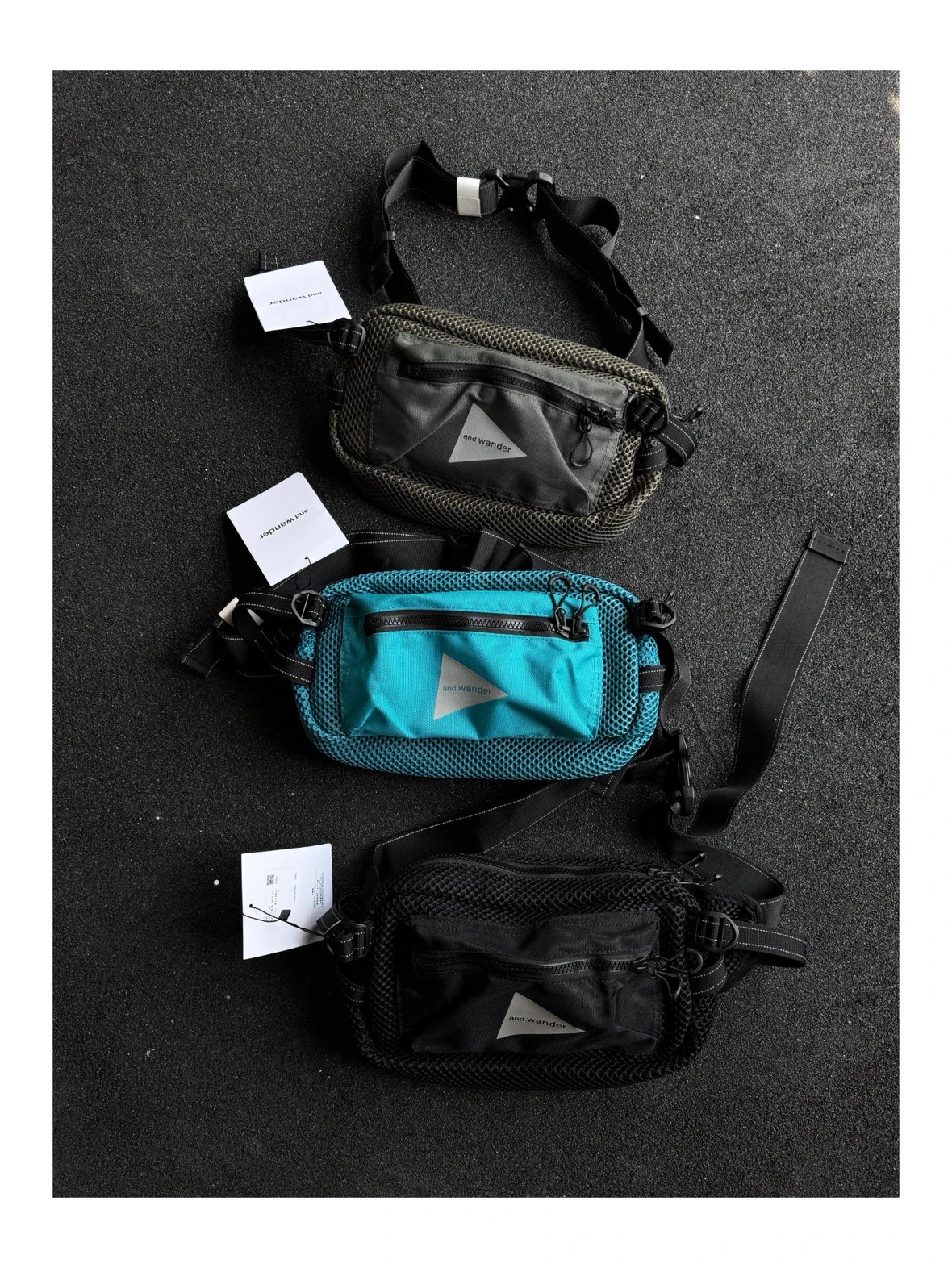 กระเป๋าคาดเอว And Wander 3D Mesh Waist Bag ของใหม่ ของแท้ พร้อมส่งจากไทย