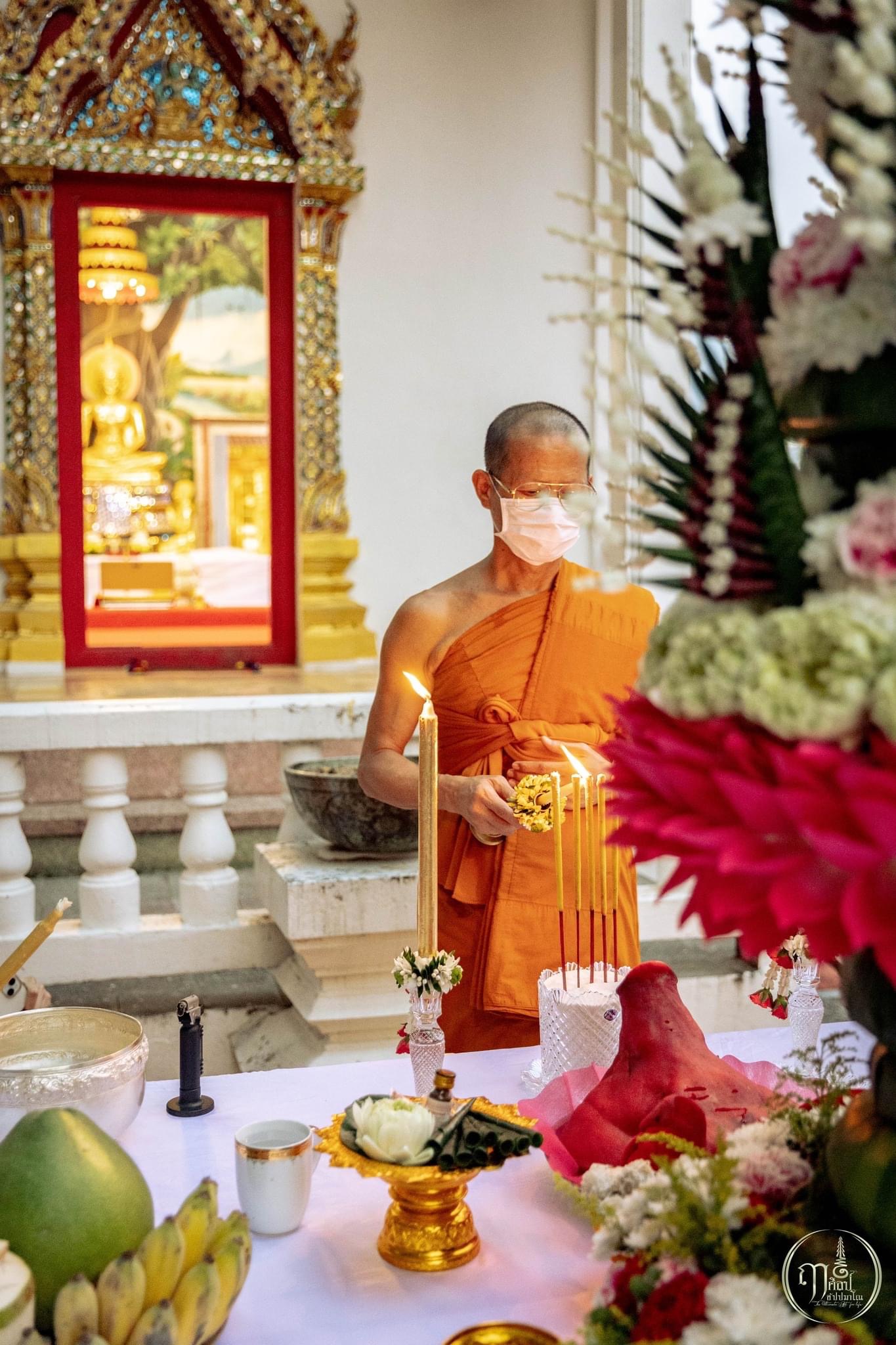 เหรียญพระเสริมปัญญาจารสามจุด หลวงพ่อเล็ก วัดท่าขนุน