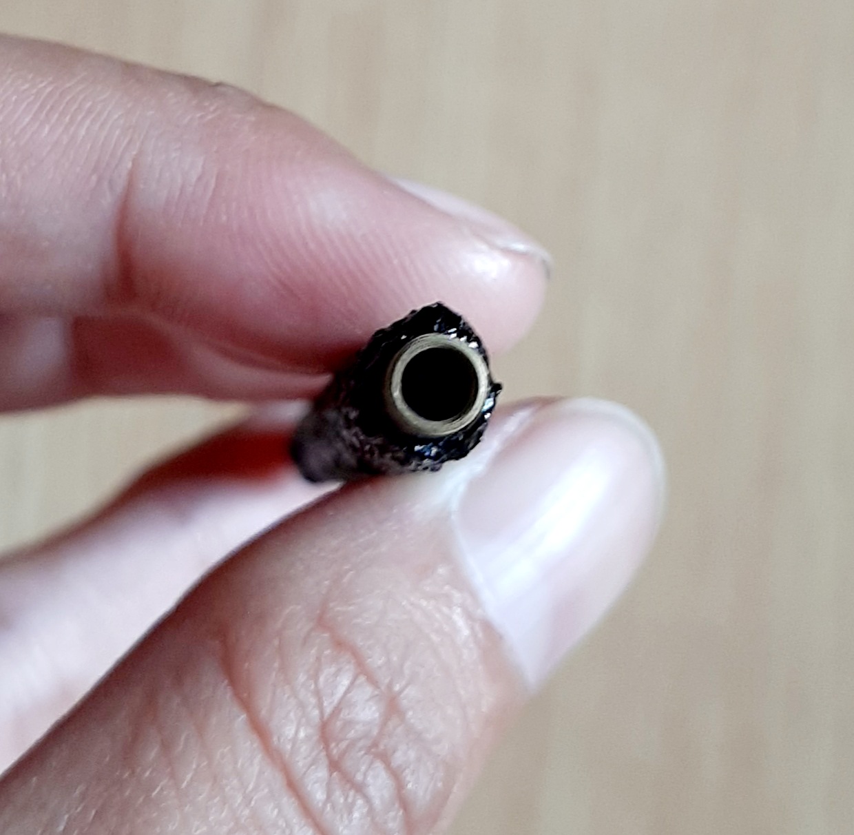 ตะกรุดโสฬสมงคล รุ่น 100 ปี หลวงตาวาส no.๗๒๔ (ด้านในบรรจุเกศา)