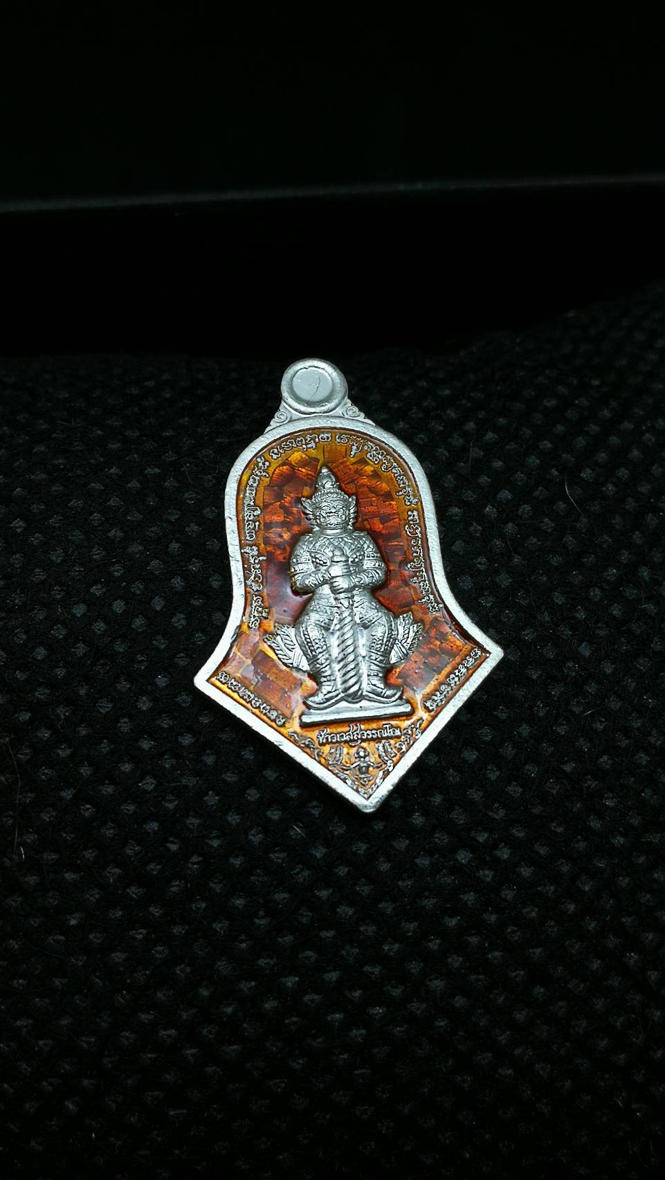 เหรียญท้าวเวสสุวรรณ พิมพ์ทรงจำปี รุ่น รับขวัญศิษย์ (ทองคำ,กรรมการ, เงิน,ลงยา)