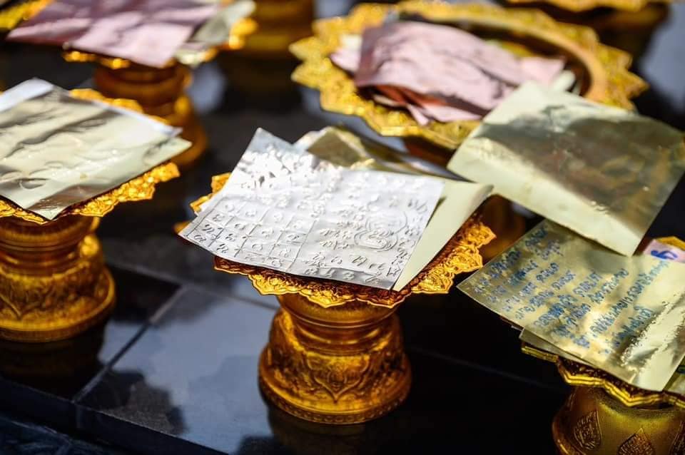 พระประธาน ขนาดบูชา ๕ นิ้ว รมดำ No.๖๙๓ รุ่น อนุสรณ์ครบ ๑๕๑ ปี วัดระฆัง ลพ.เล็ก ร่วมพุทธาภิเษก