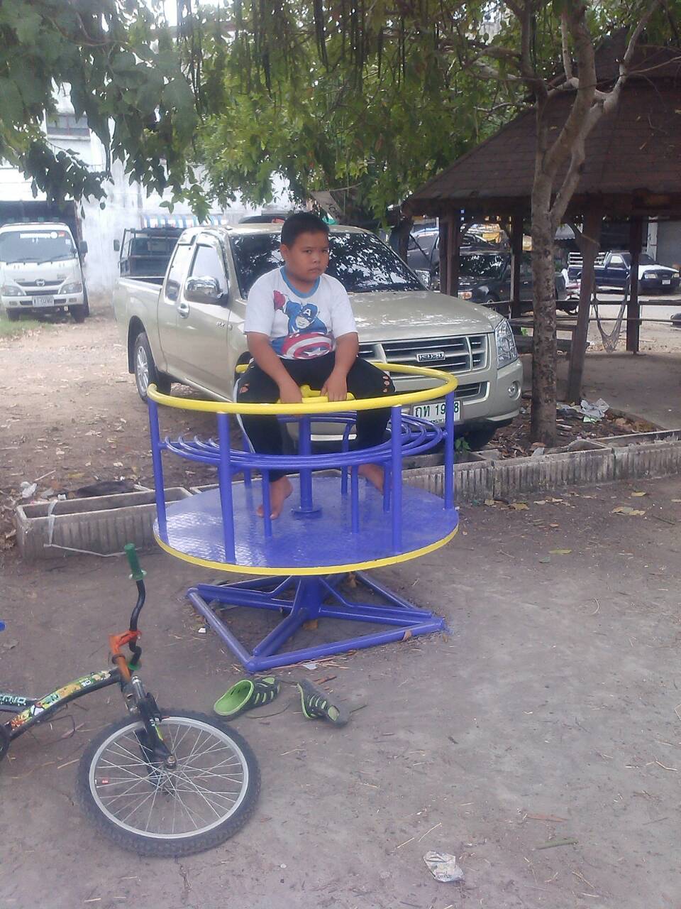 เครื่องออกกำลังกายกลางแจ้งอมตะนคร