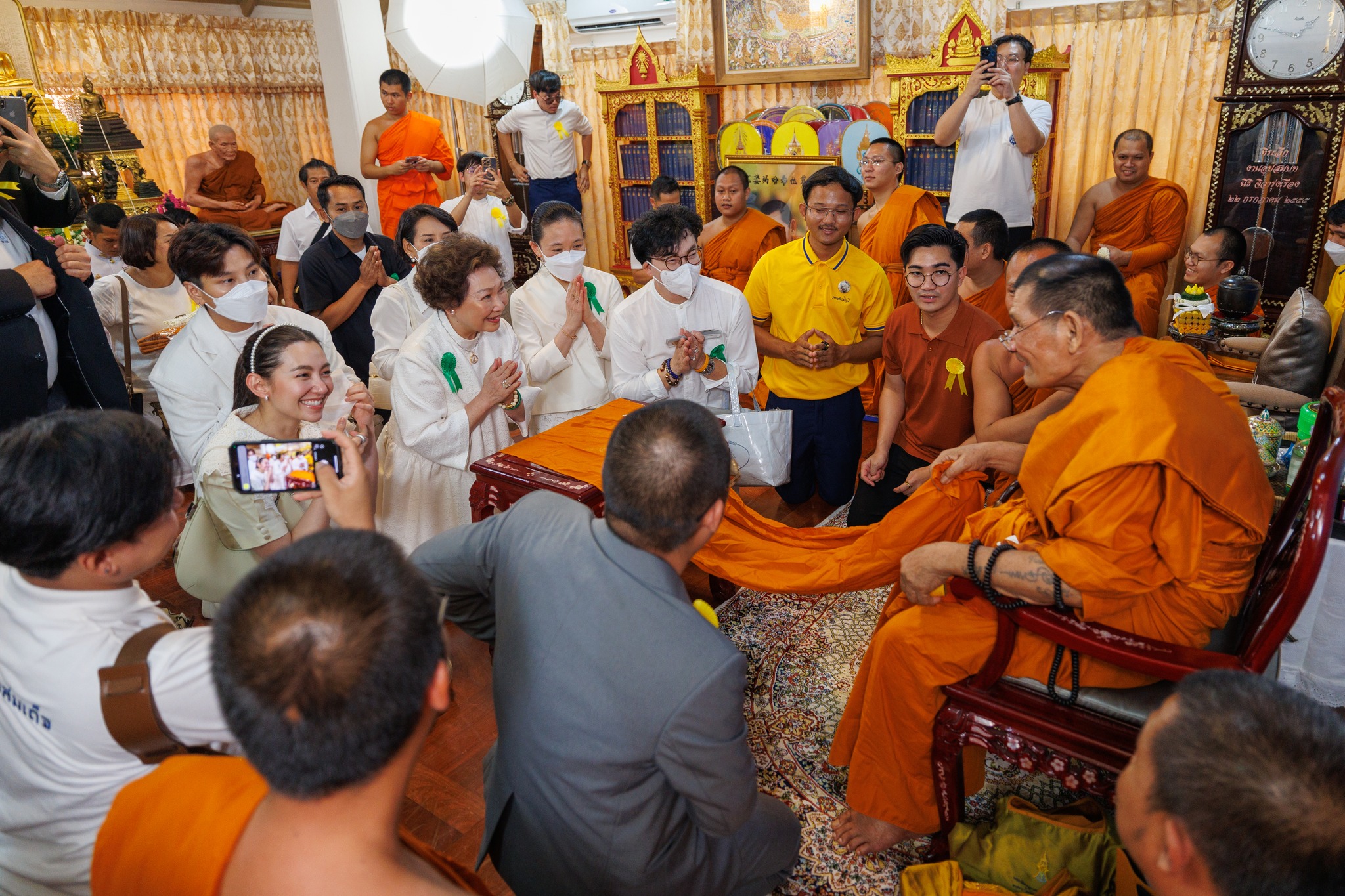 พระกริ่งพระชัยวัฒน์ นวโลหะ วัดสุทัศนฯ รุ่น เทวโมฬี หลวงพ่อเล็ก หลวงปู่ศิลา พุทธาภิเษก 18 ก.ค. 67